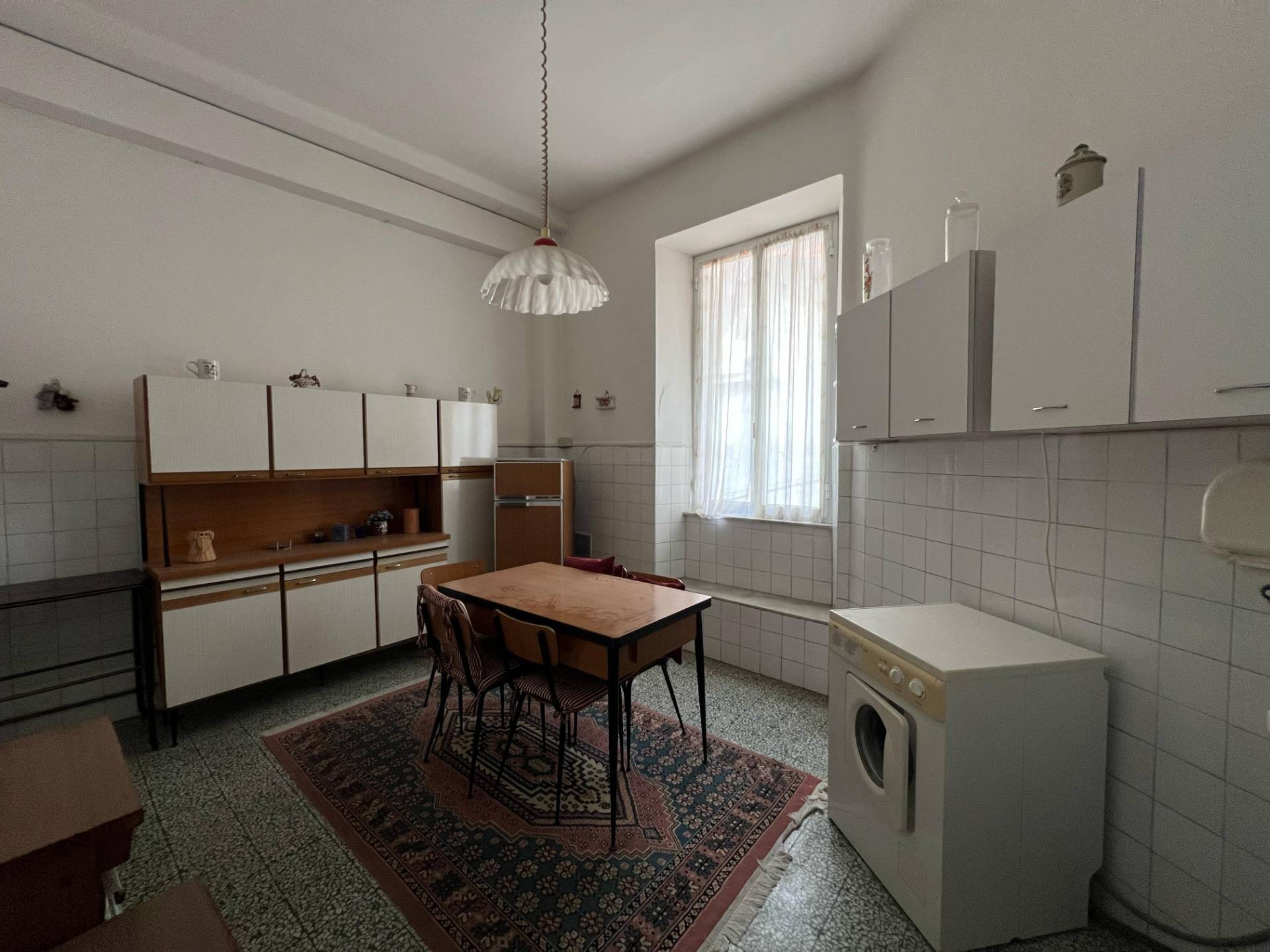 6 locali in vendita a Diano Marina