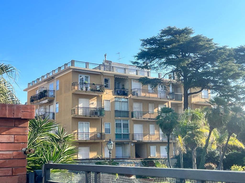 3 locali in vendita a San Bartolomeo al Mare, San Bartolomeo Mare