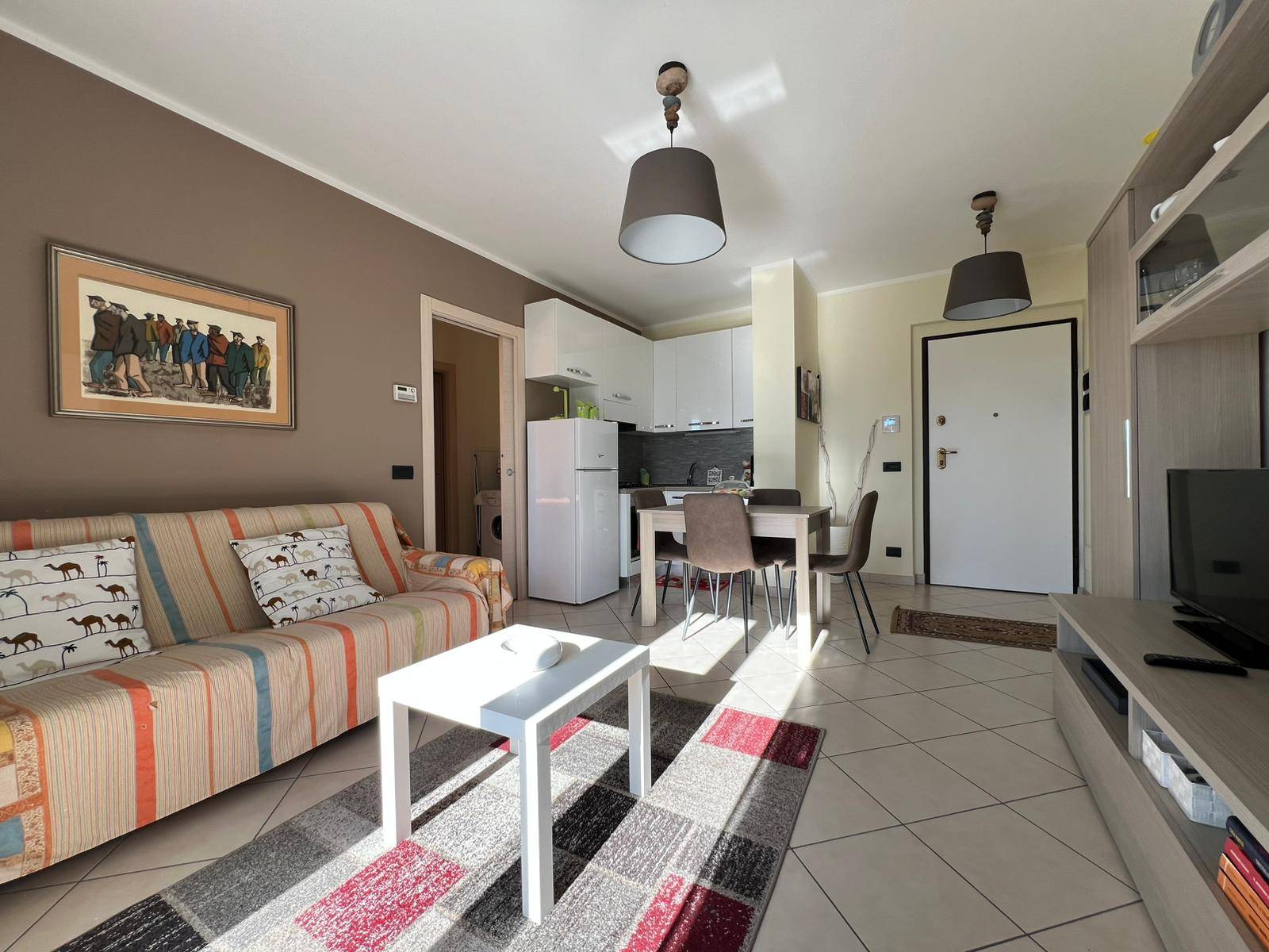 2 locali in vendita a Cervo