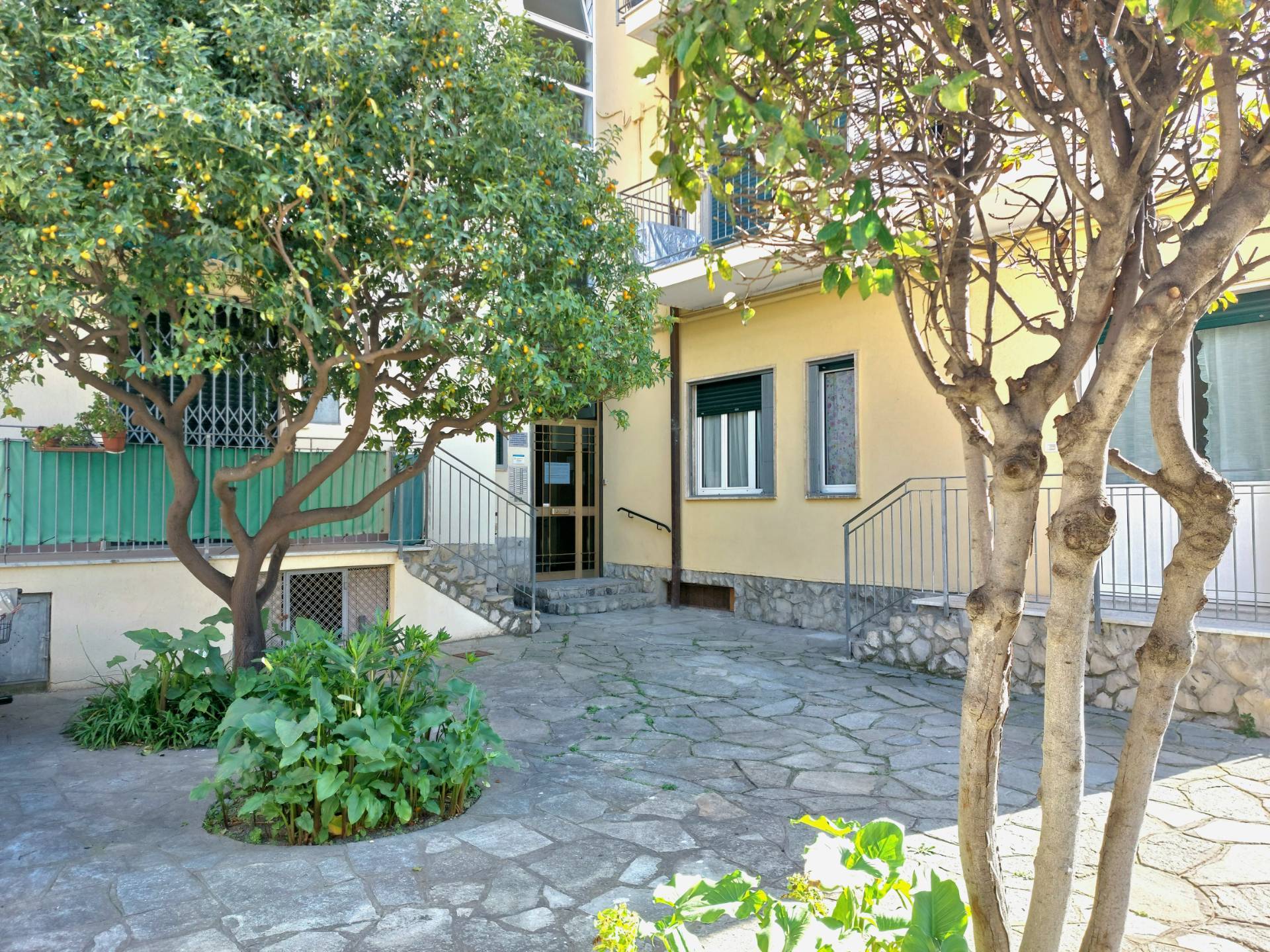 2 locali in vendita a San Bartolomeo al Mare, San Bartolomeo Mare