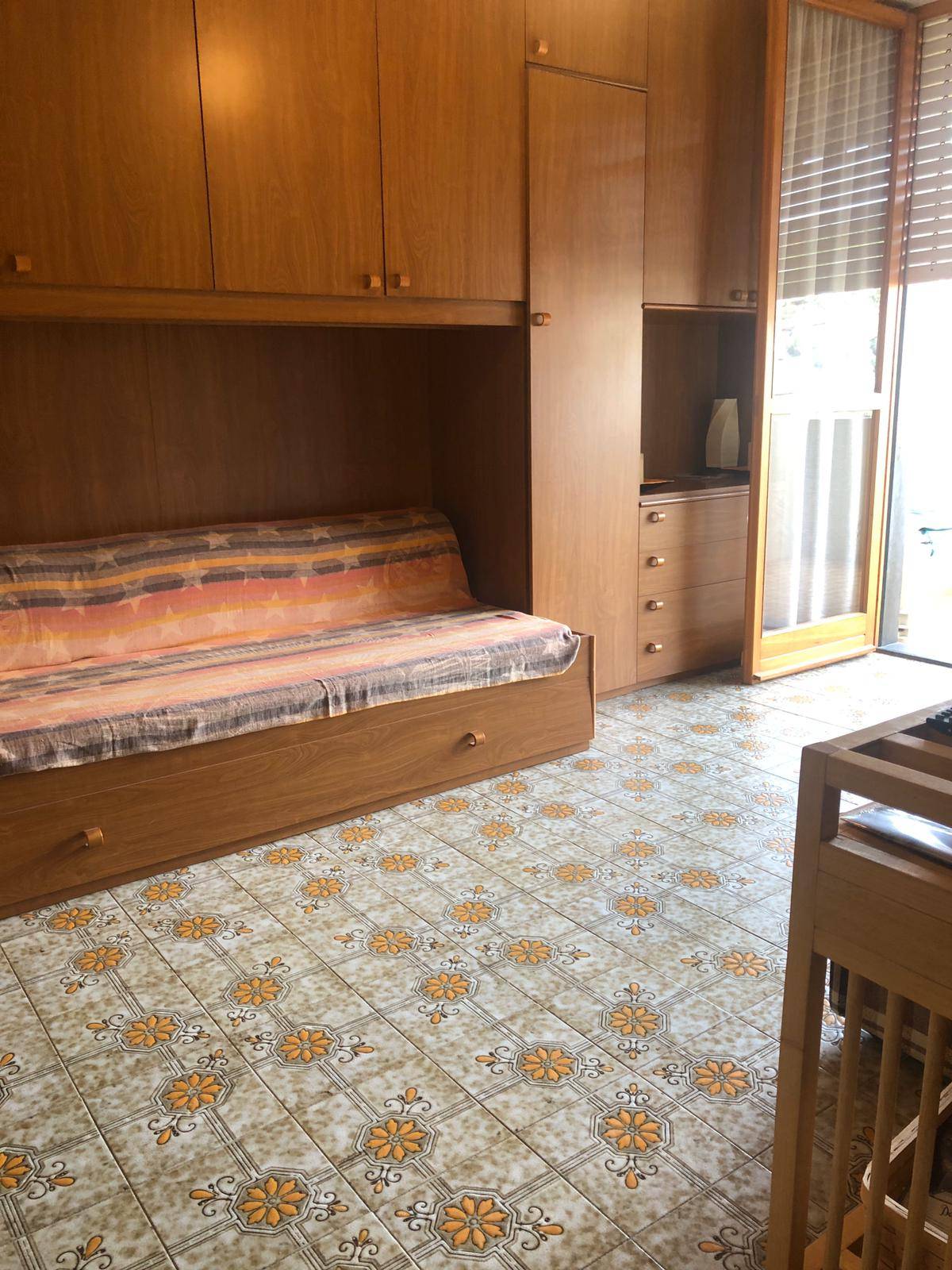 2 locali in vendita a San Bartolomeo al Mare