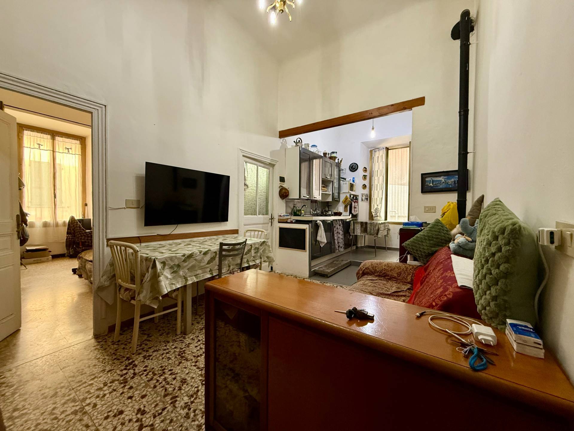 3 locali in vendita a Imperia