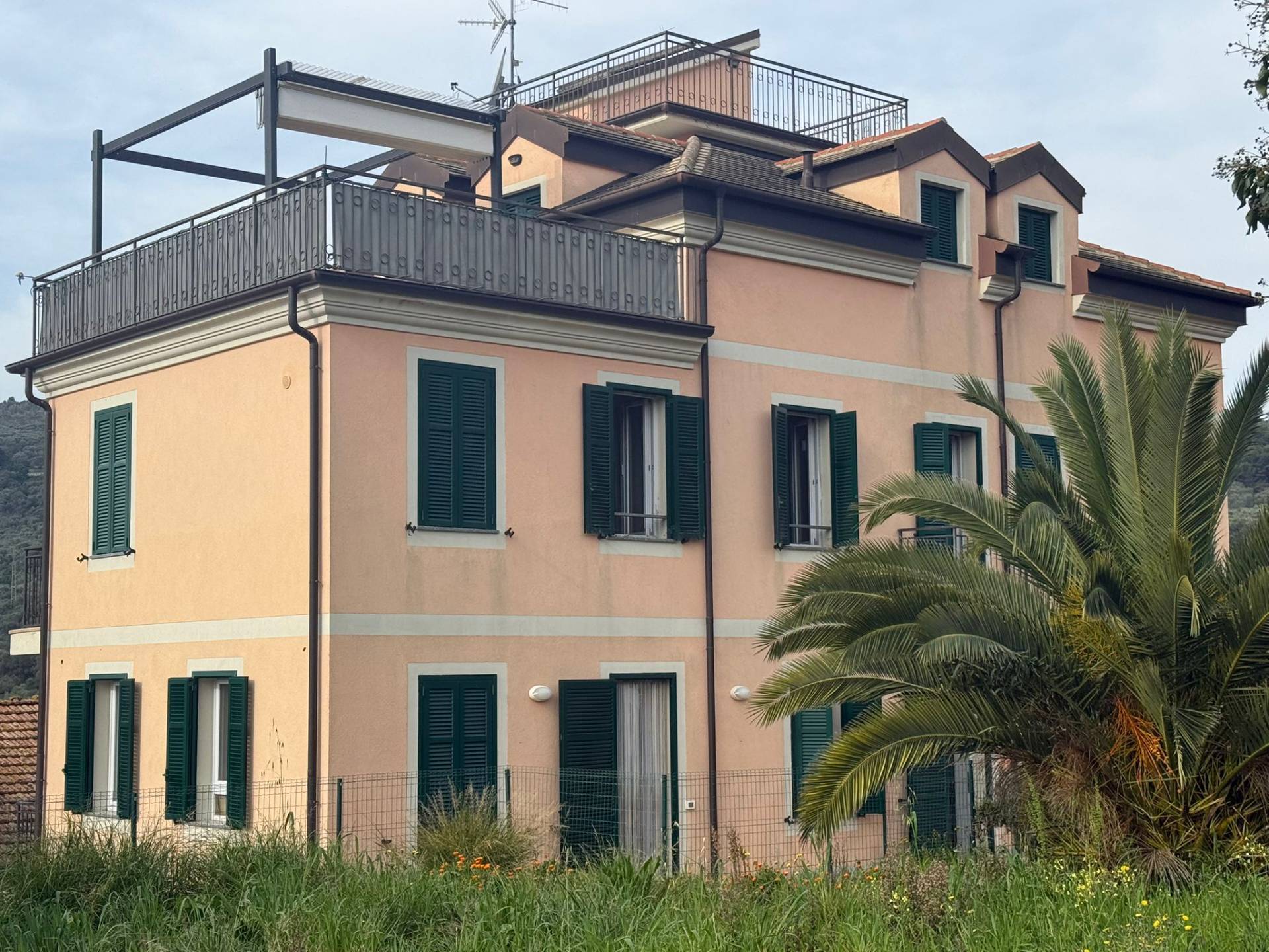 3 locali in vendita a Diano Castello