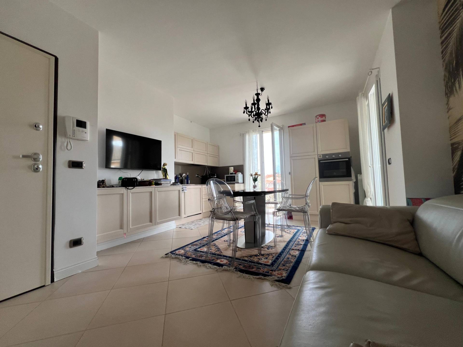 3 locali in vendita a San Bartolomeo al Mare