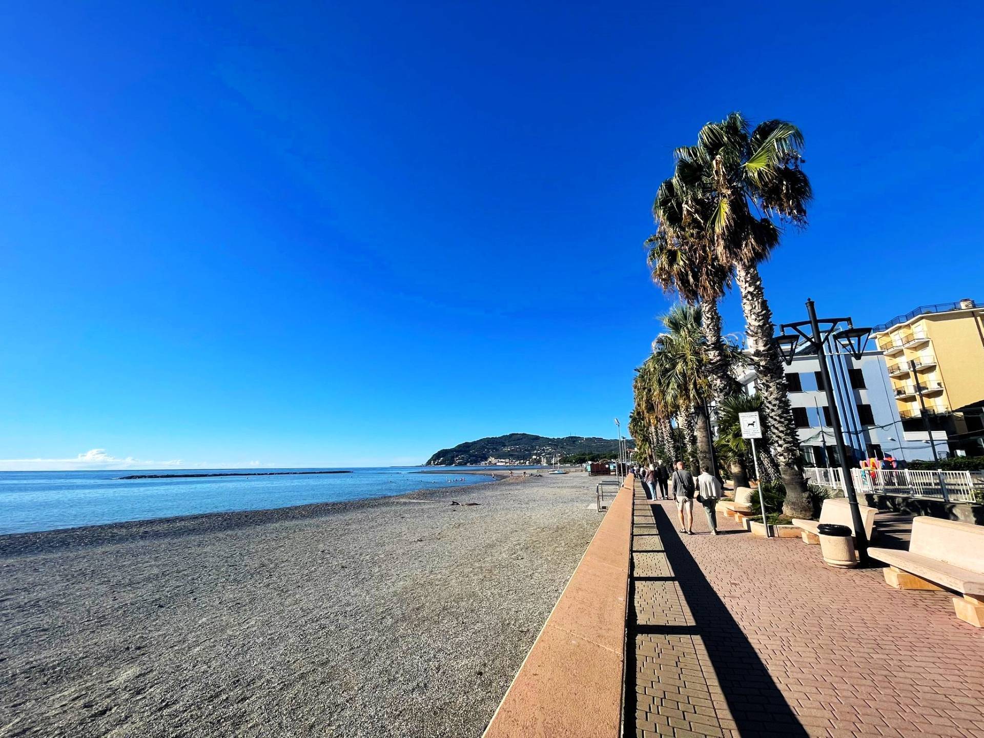 Box o garage in vendita a San Bartolomeo al Mare
