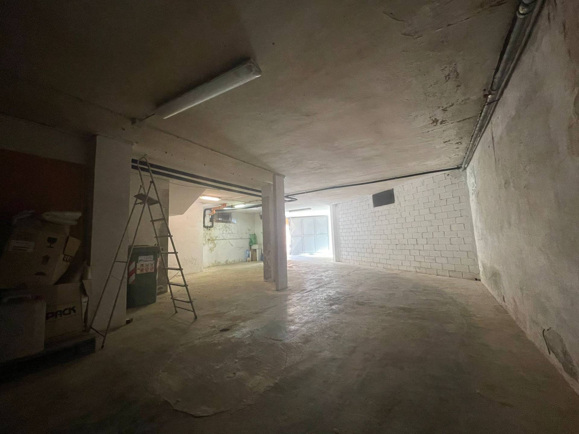 Box o garage in vendita a San Bartolomeo al Mare