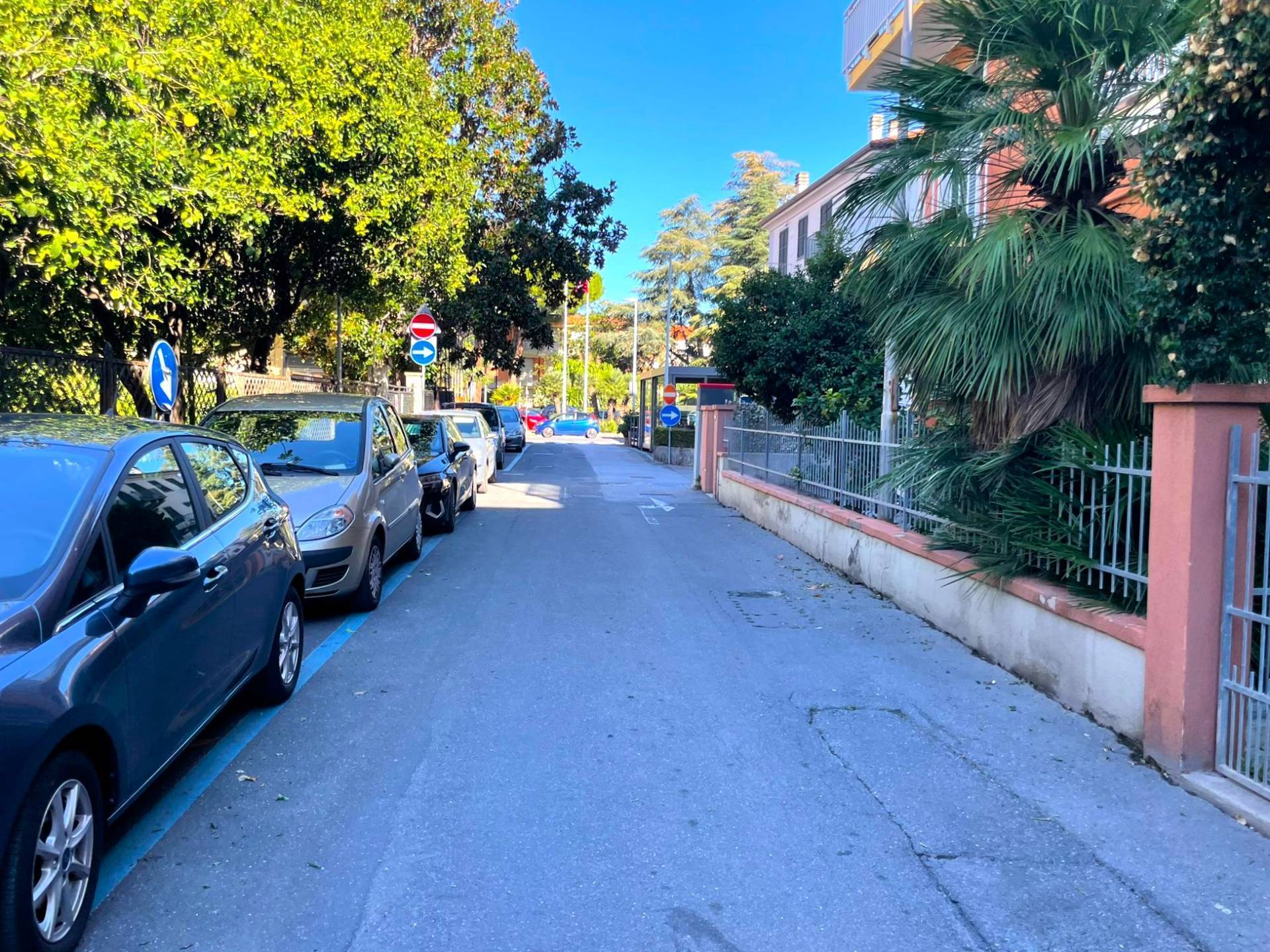 Box o garage in vendita a San Bartolomeo al Mare