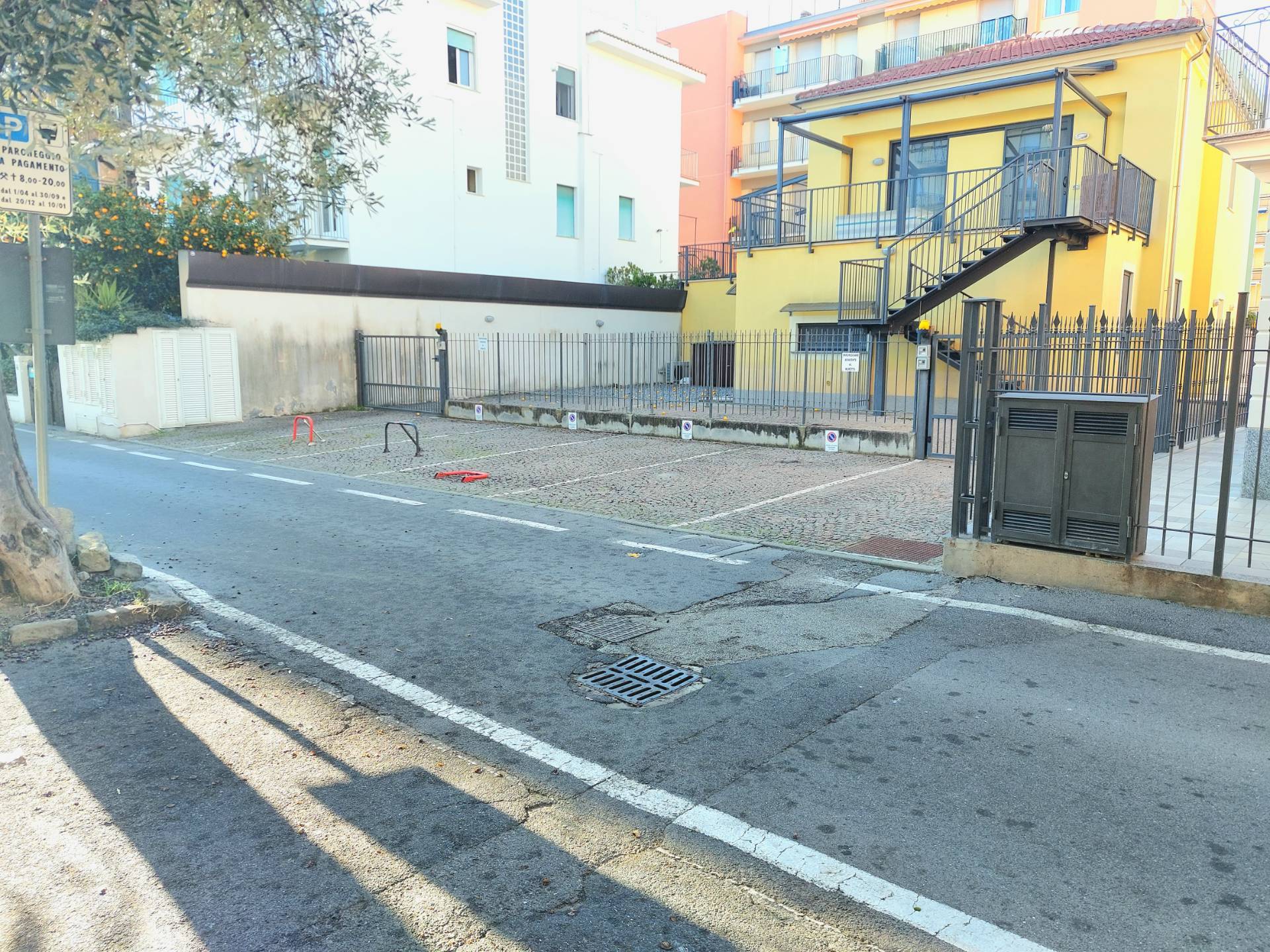 Posto auto scoperto in vendita a San Bartolomeo al Mare