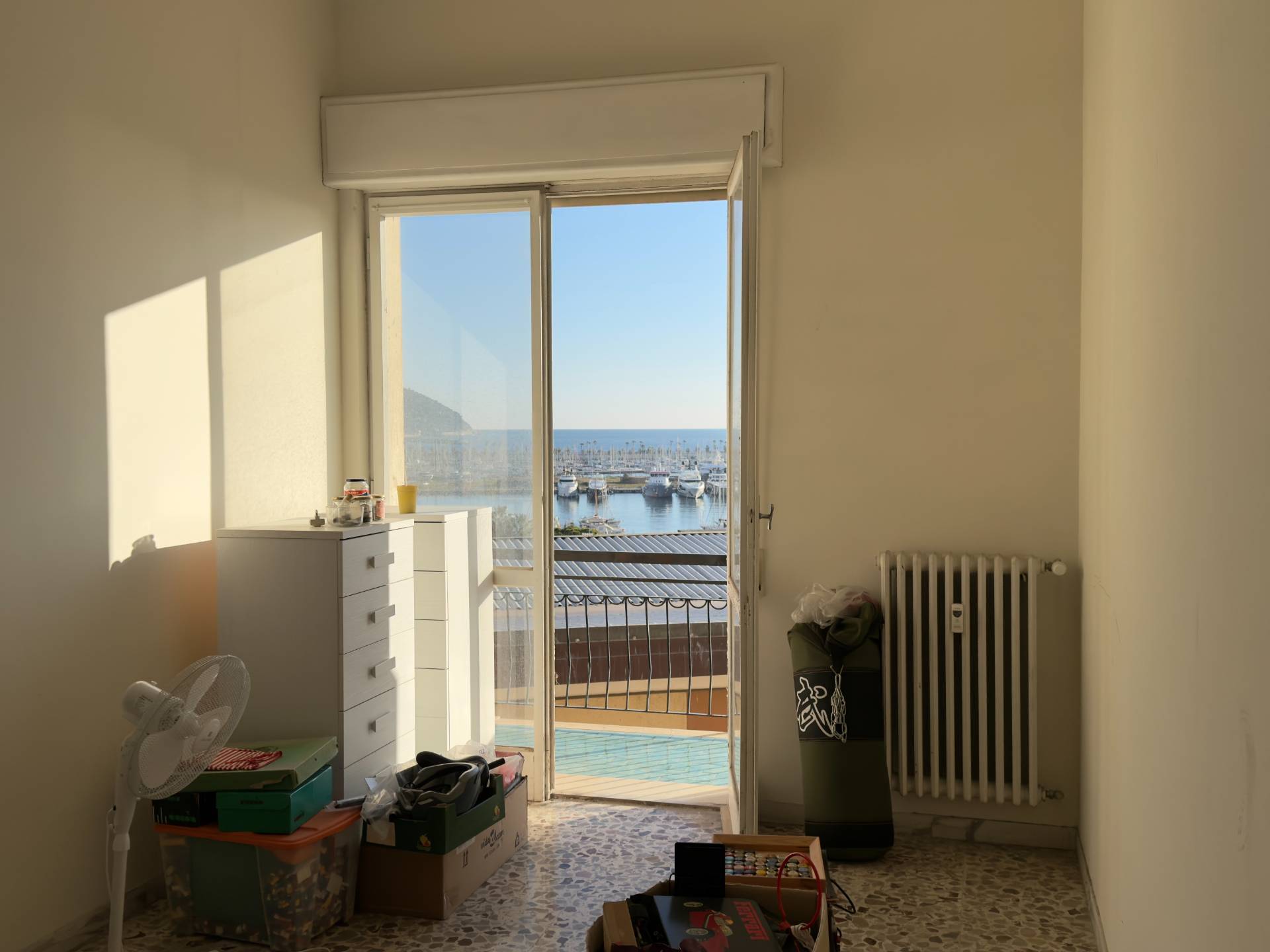 3 locali in vendita a Imperia