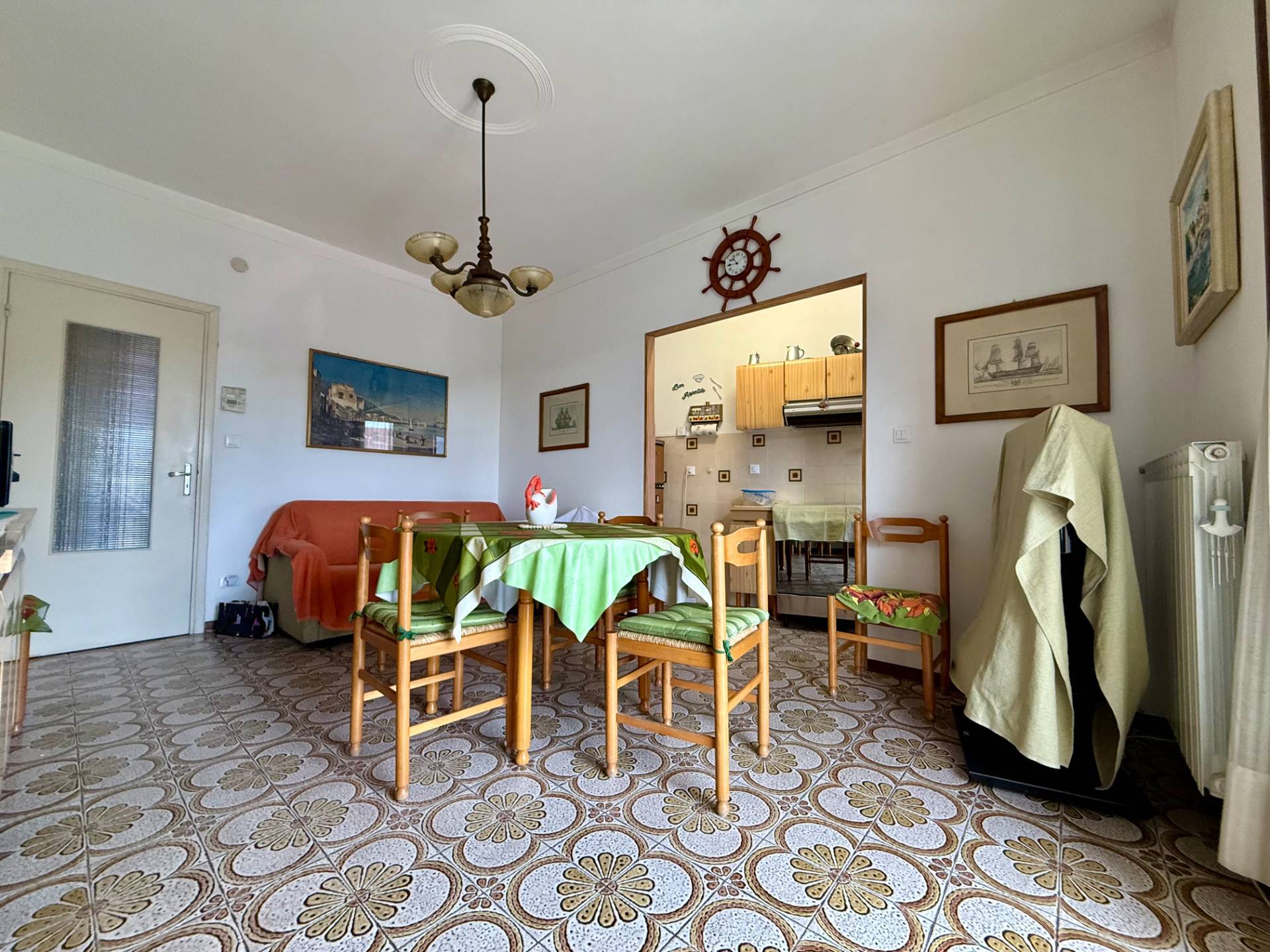 3 locali in vendita a San Bartolomeo al Mare