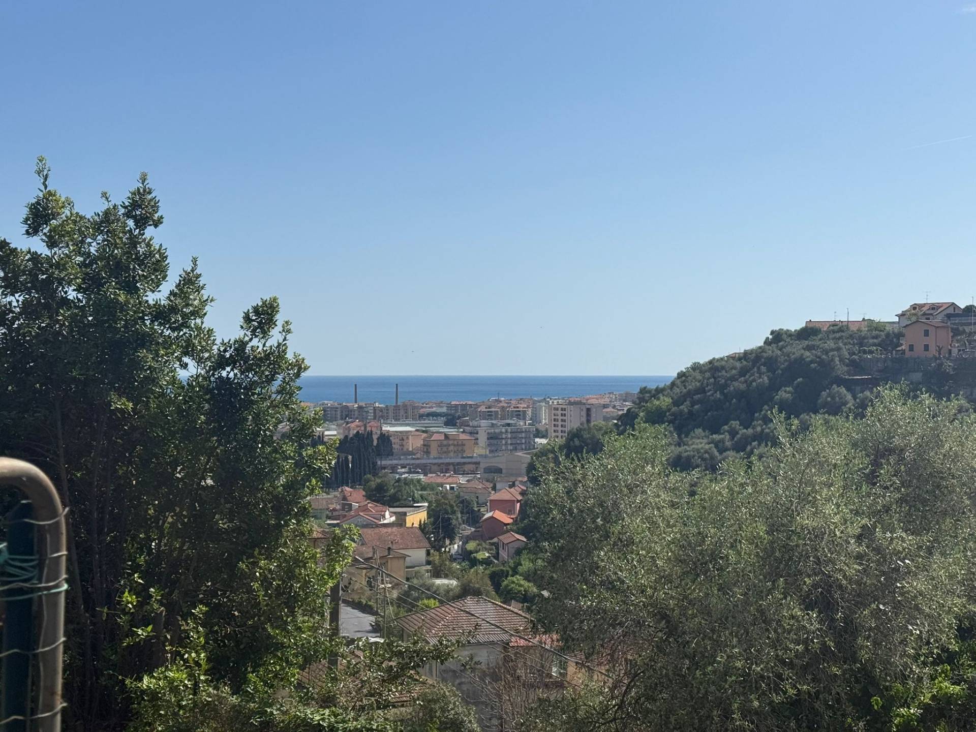 4 locali in vendita a Imperia