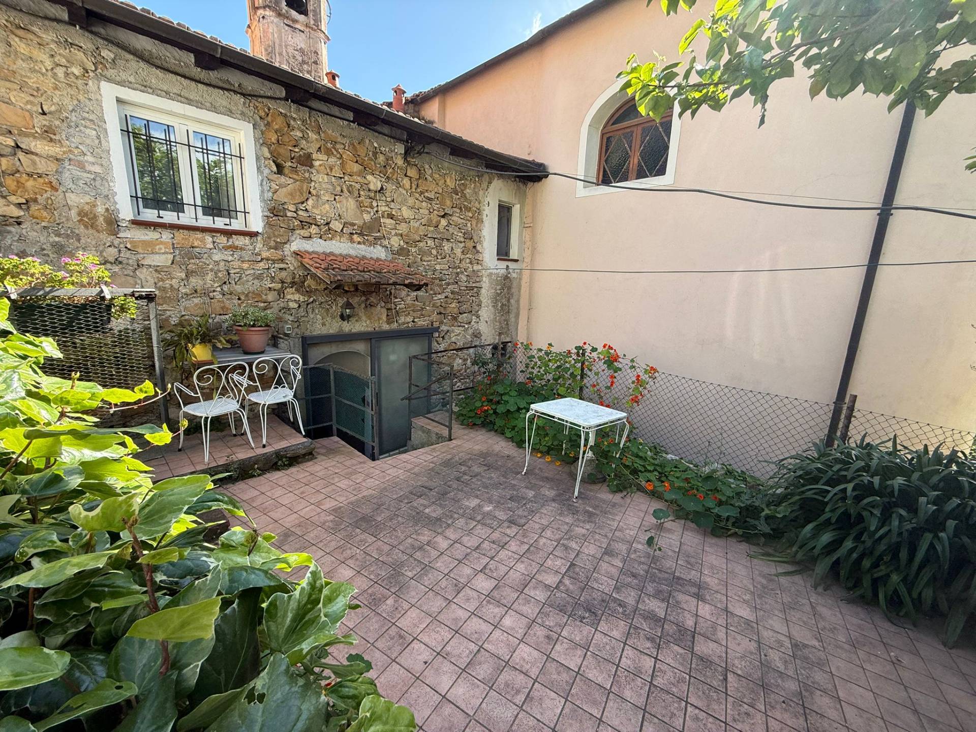 Monolocale in vendita a Imperia