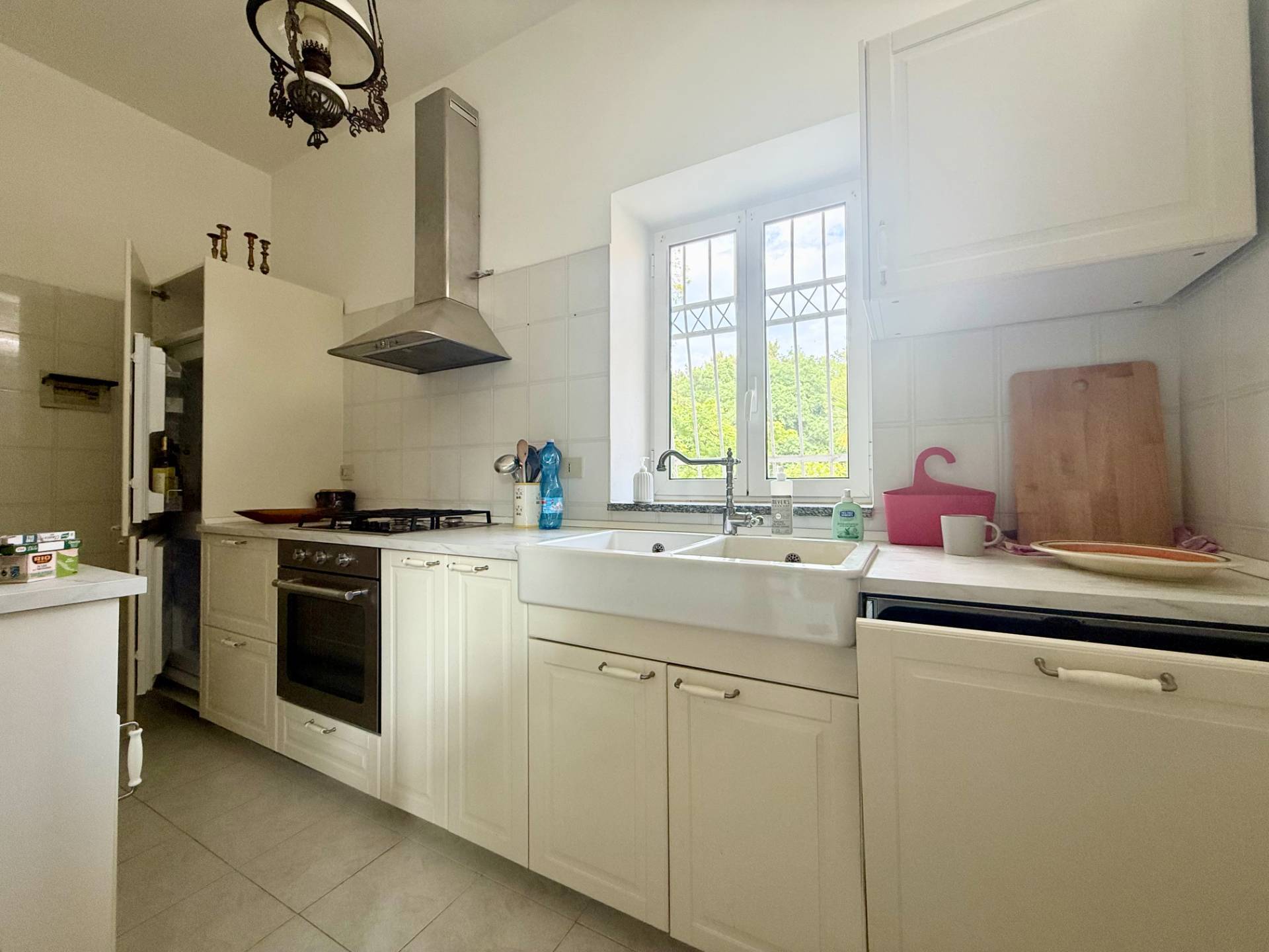 4 locali in vendita a Andora