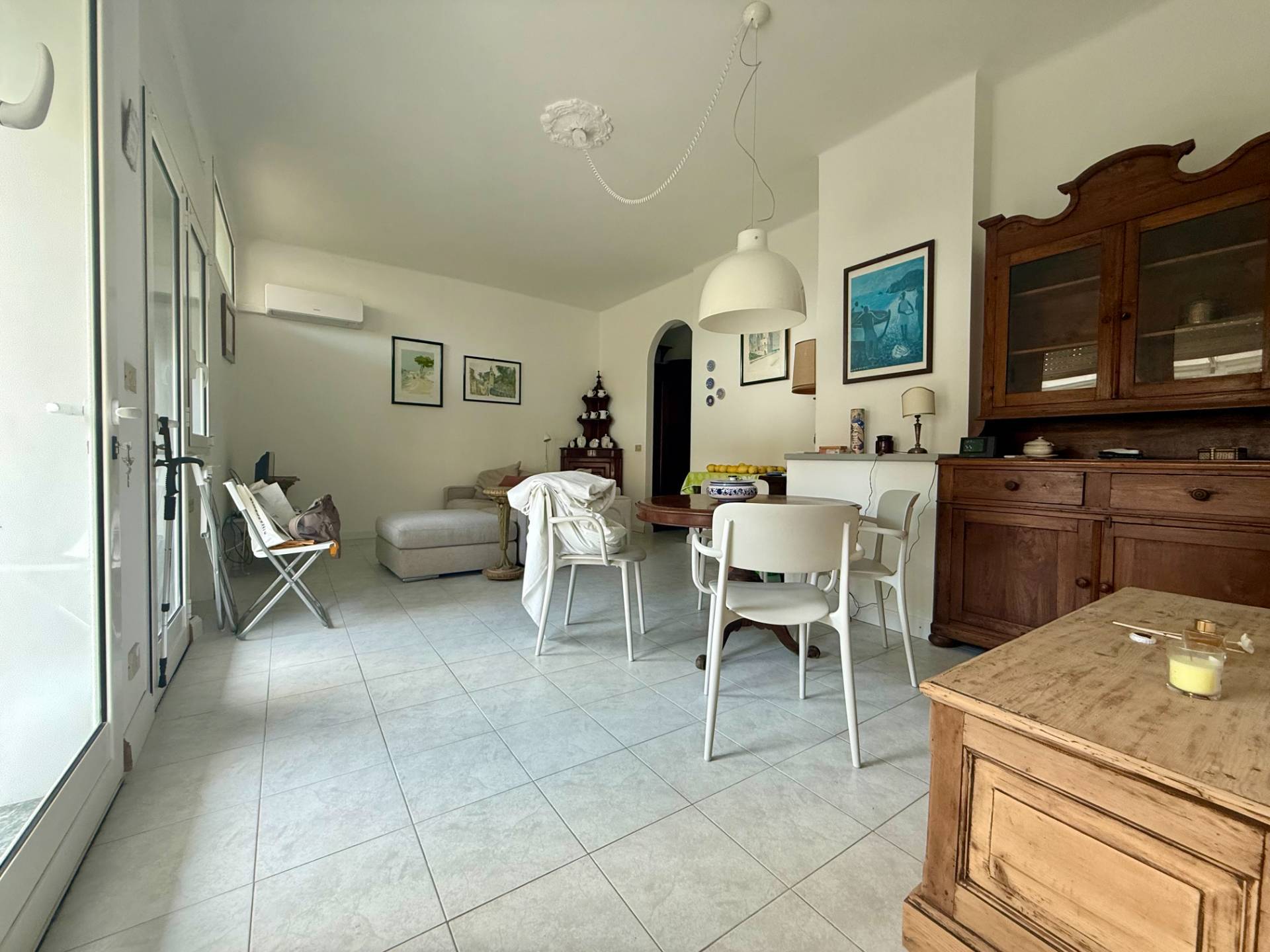 4 locali in vendita a Andora