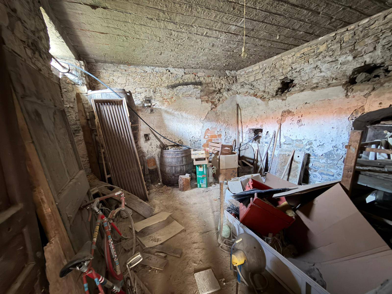 3 locali in vendita a Diano Arentino, Diano Borello