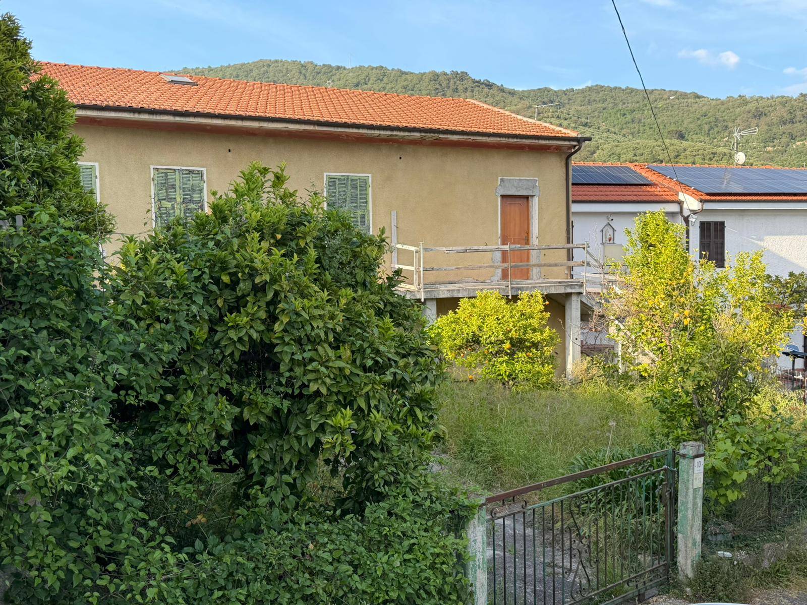 3 locali in vendita a Diano Arentino, Diano Borello