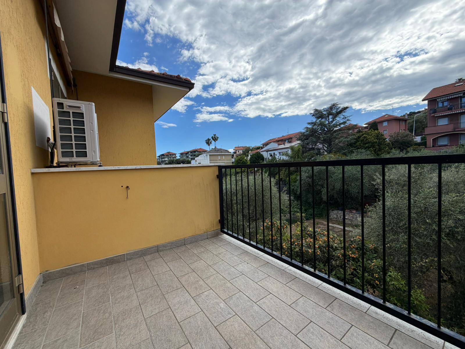 2 locali in vendita a Diano Marina