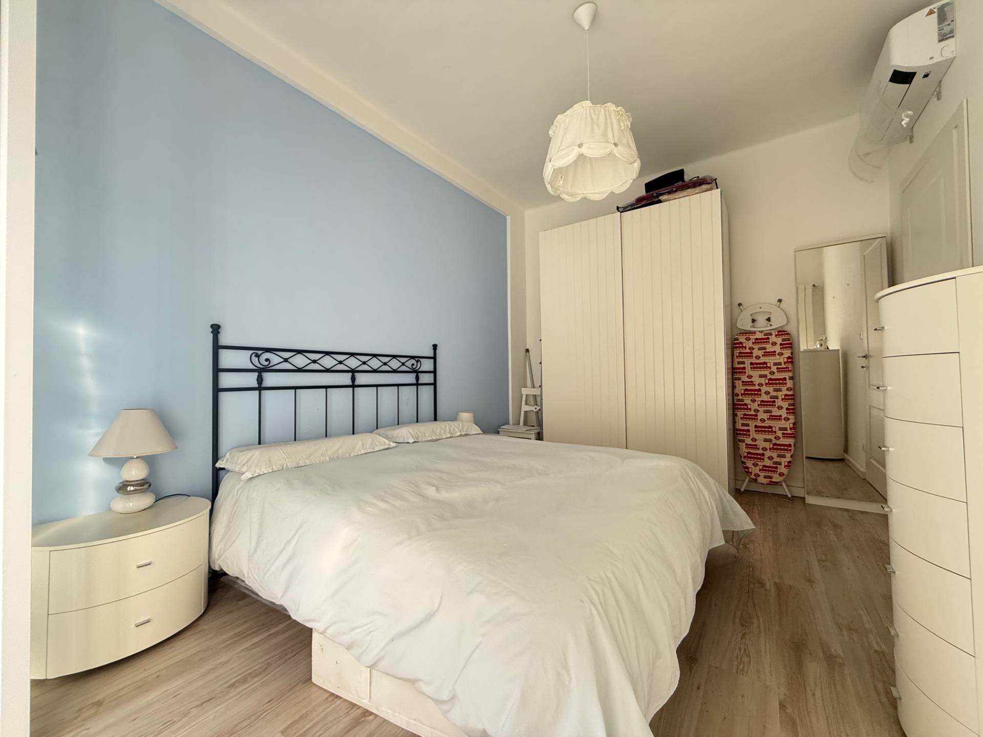 2 locali in vendita a Laigueglia