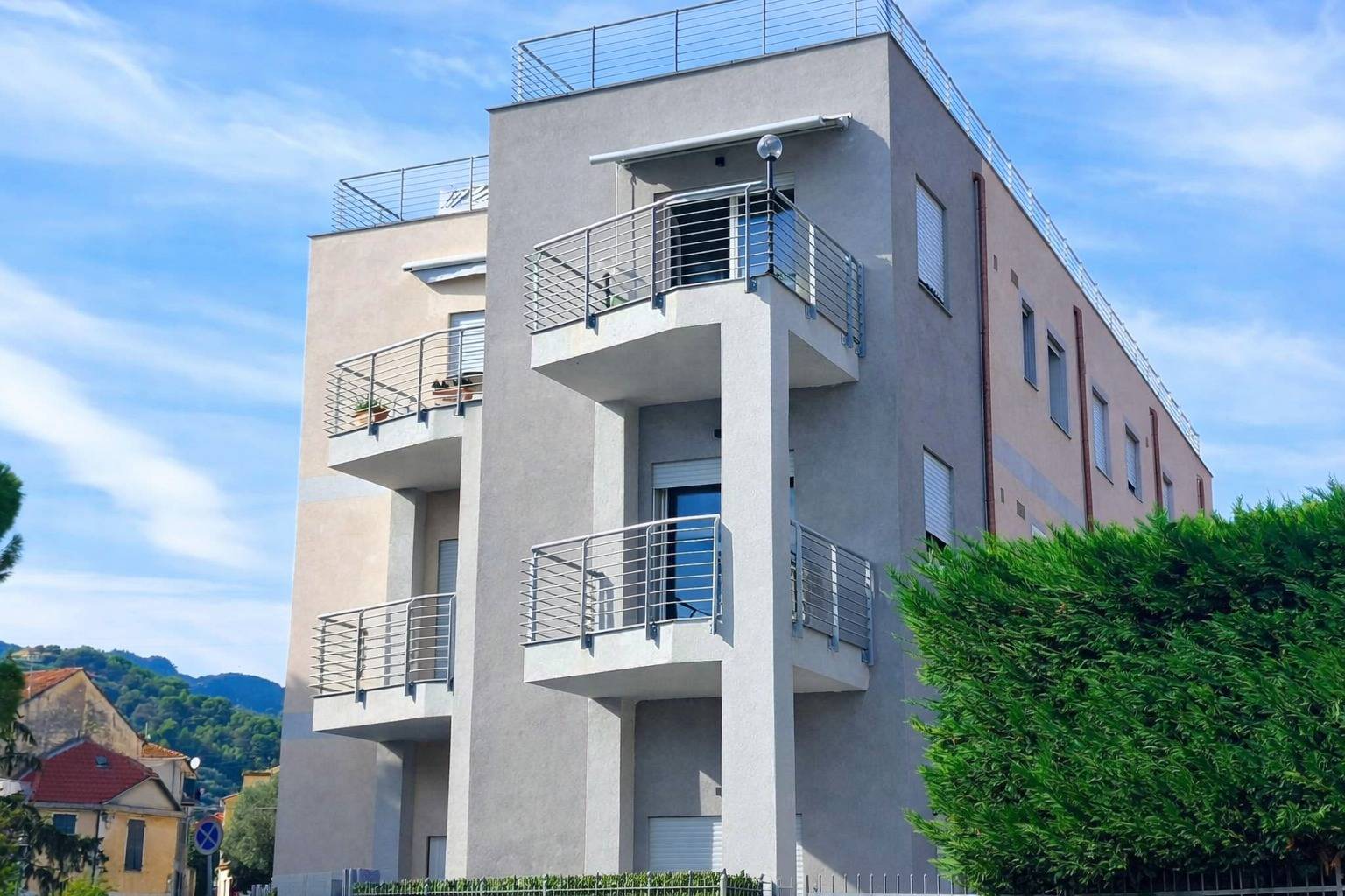 3 locali in vendita a Diano Marina, Diano San Pietro