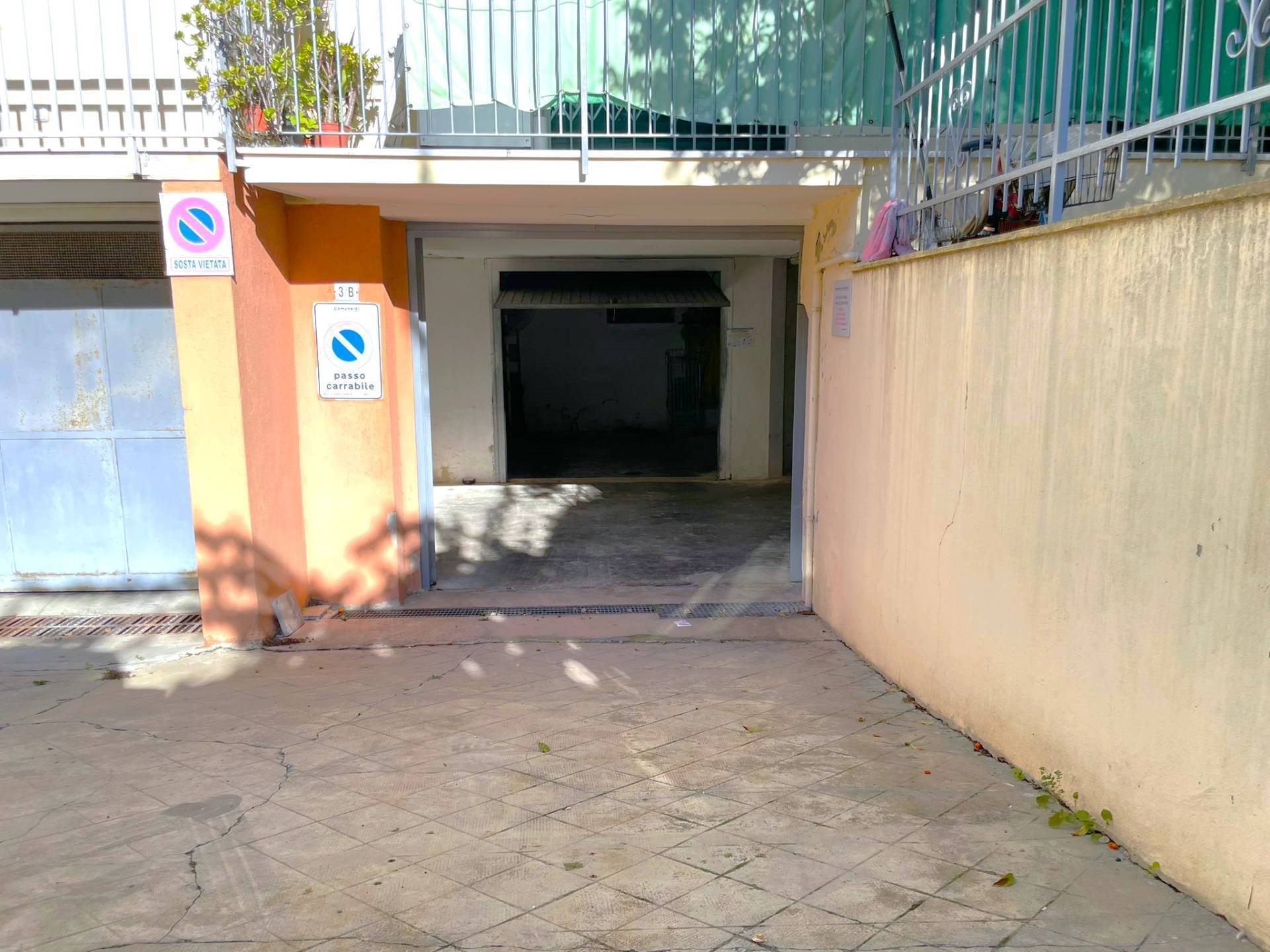 Box o garage in vendita a San Bartolomeo al Mare