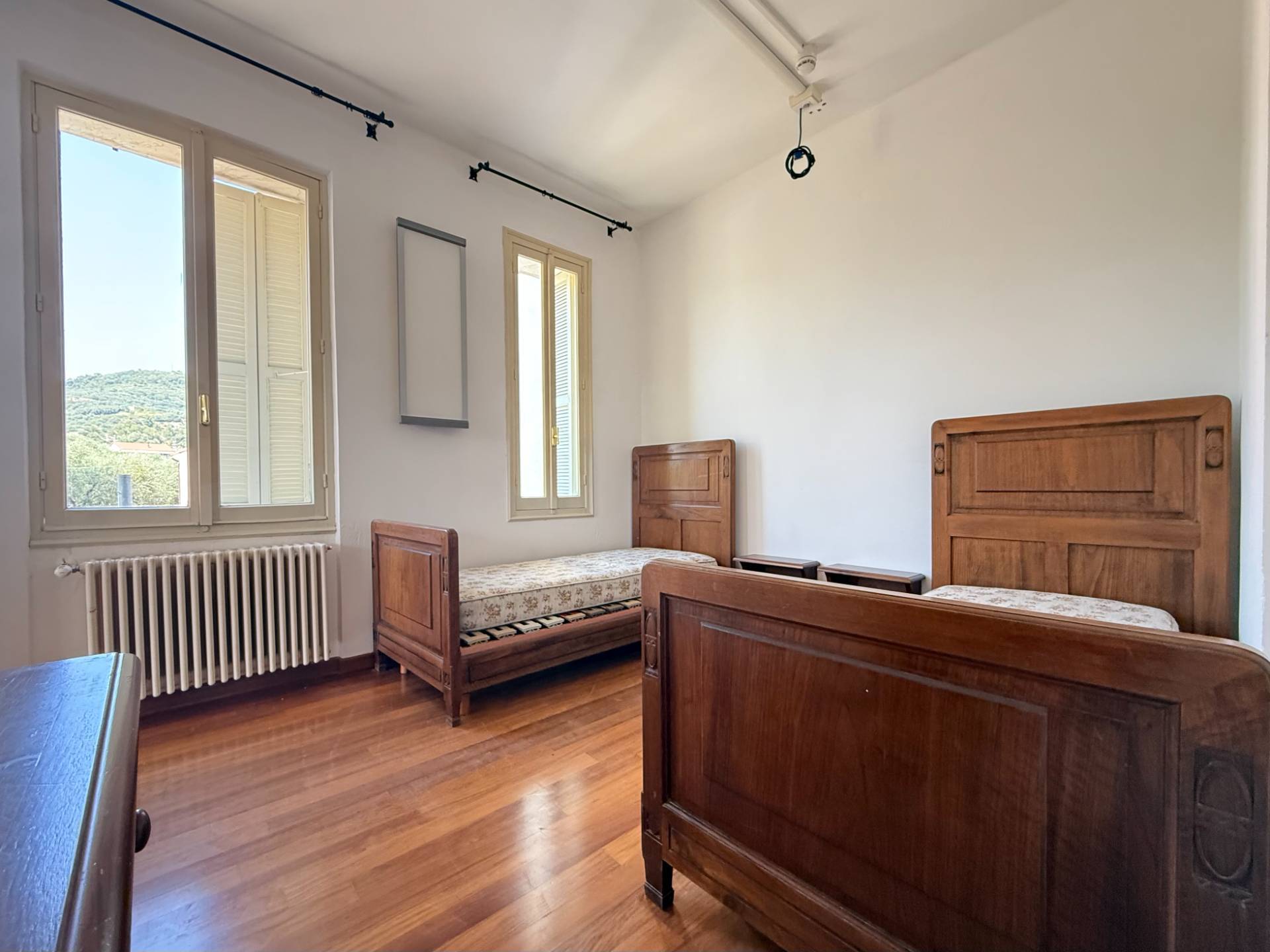 6 locali in vendita a Imperia