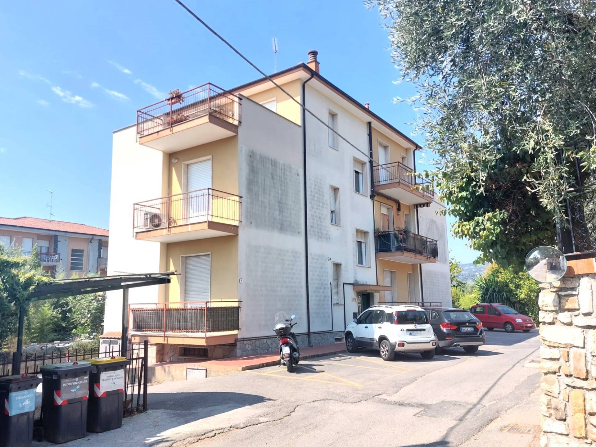 6 locali in vendita a Diano Marina