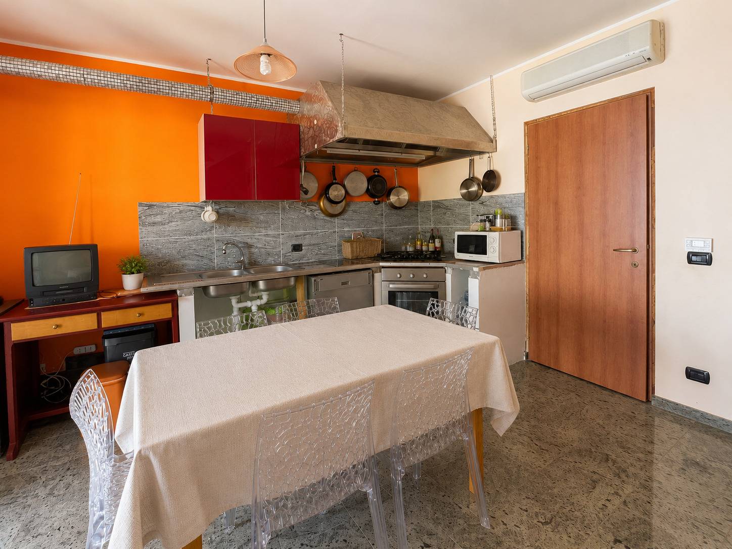3 locali in vendita a Cervo