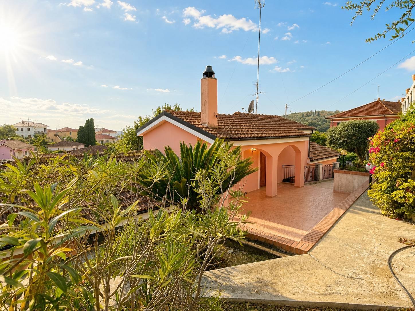 Villa singola in vendita a Imperia