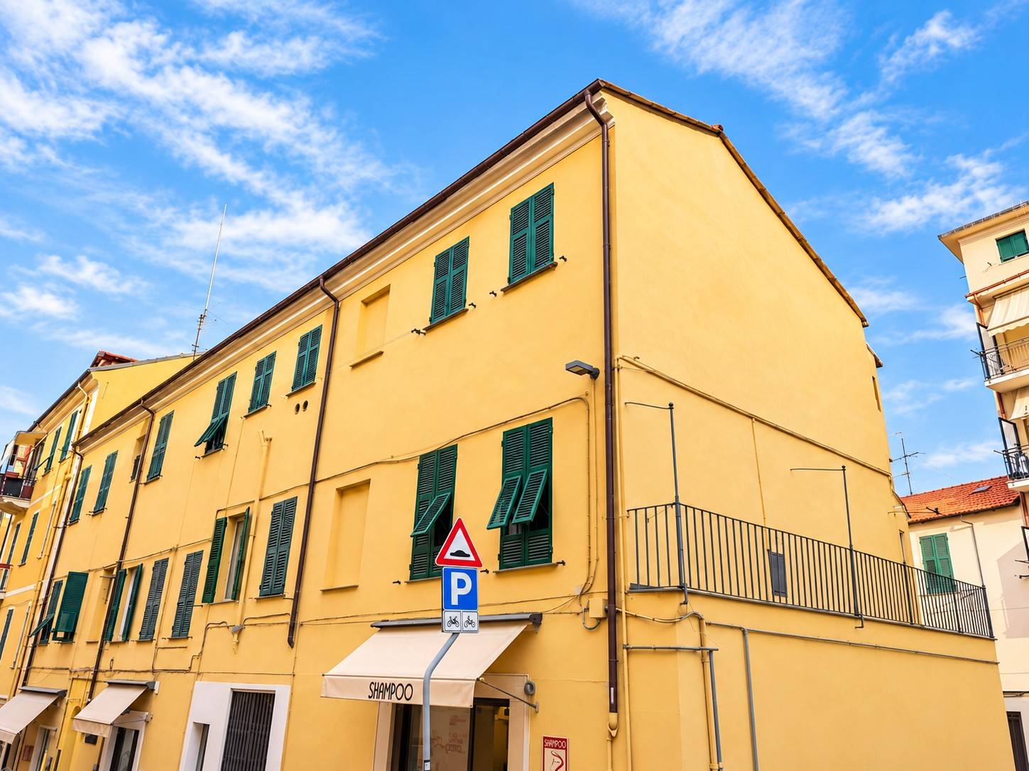 2 locali in vendita a Imperia