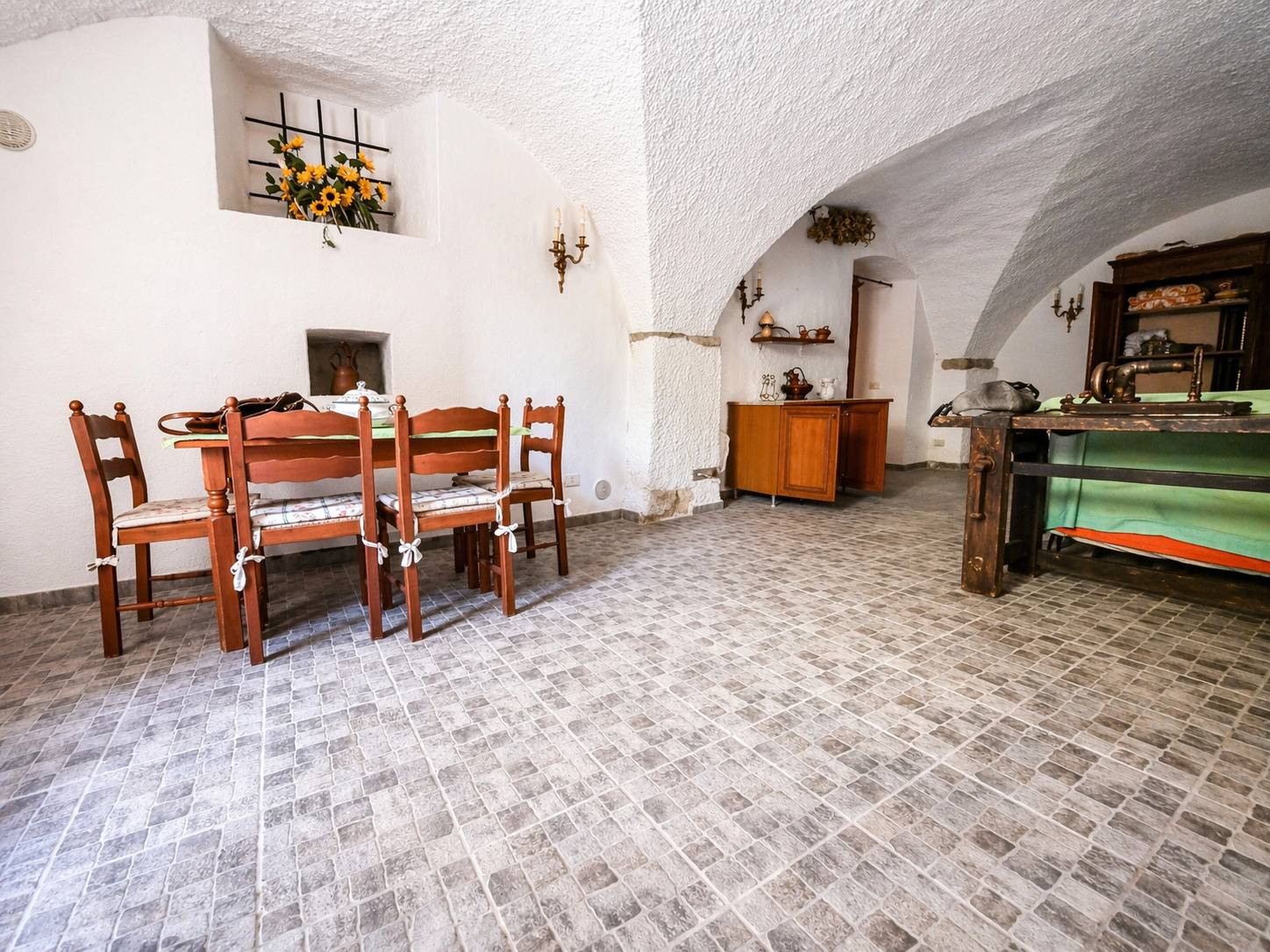 Monolocale in vendita a Imperia