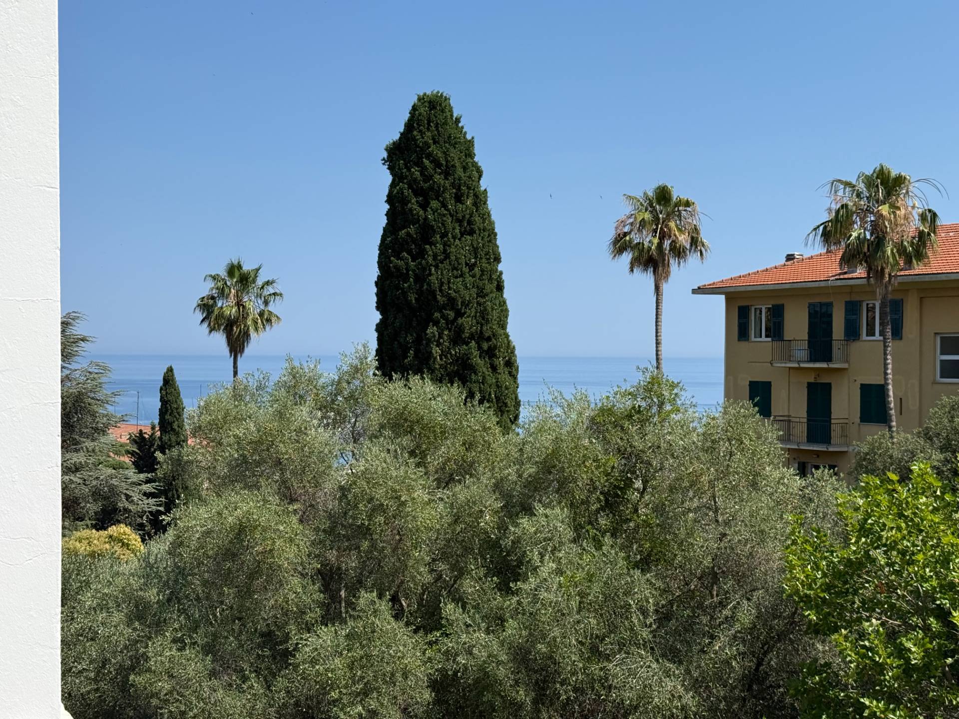 2 locali in vendita a Imperia
