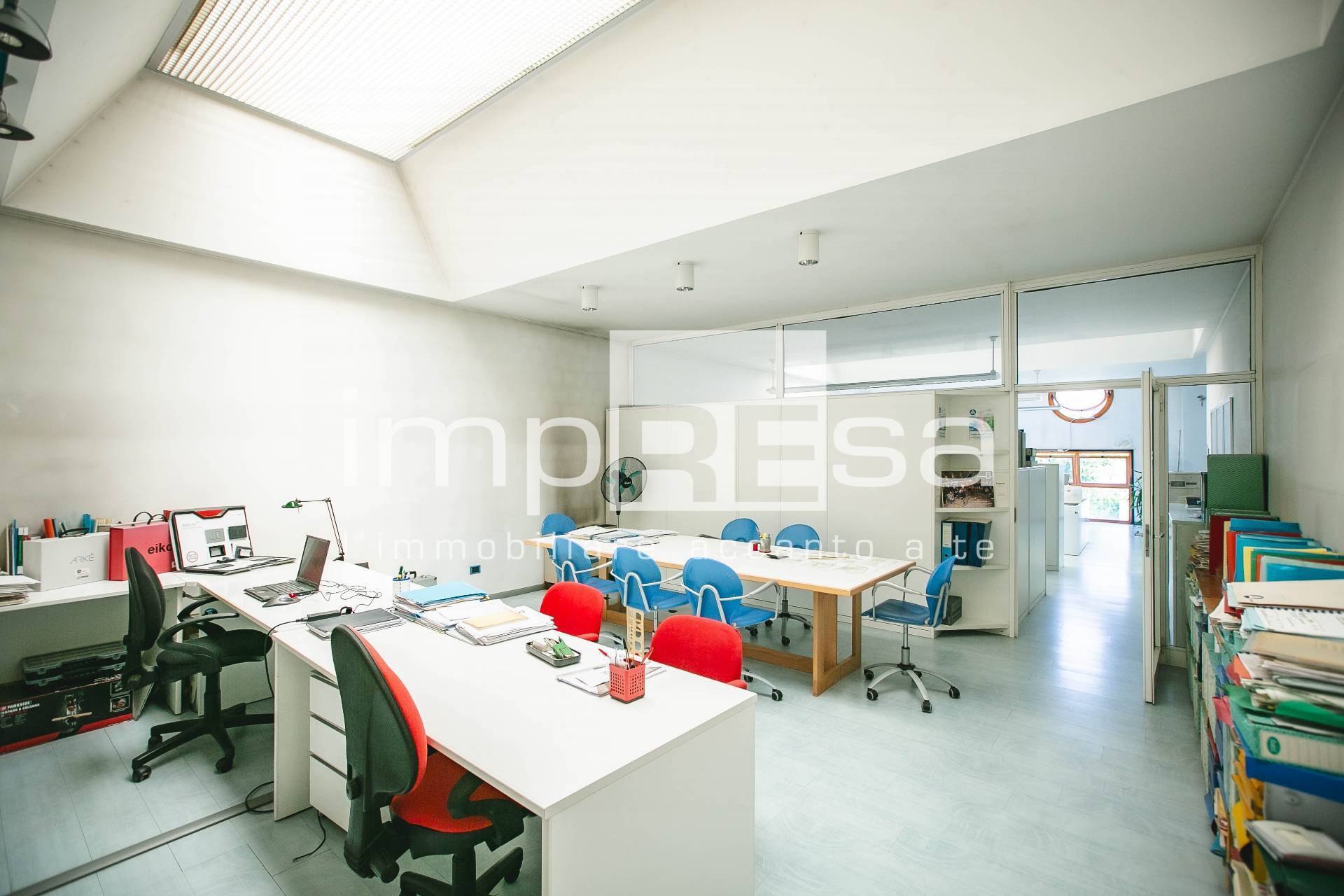 Capannone in vendita a Silea, Centro