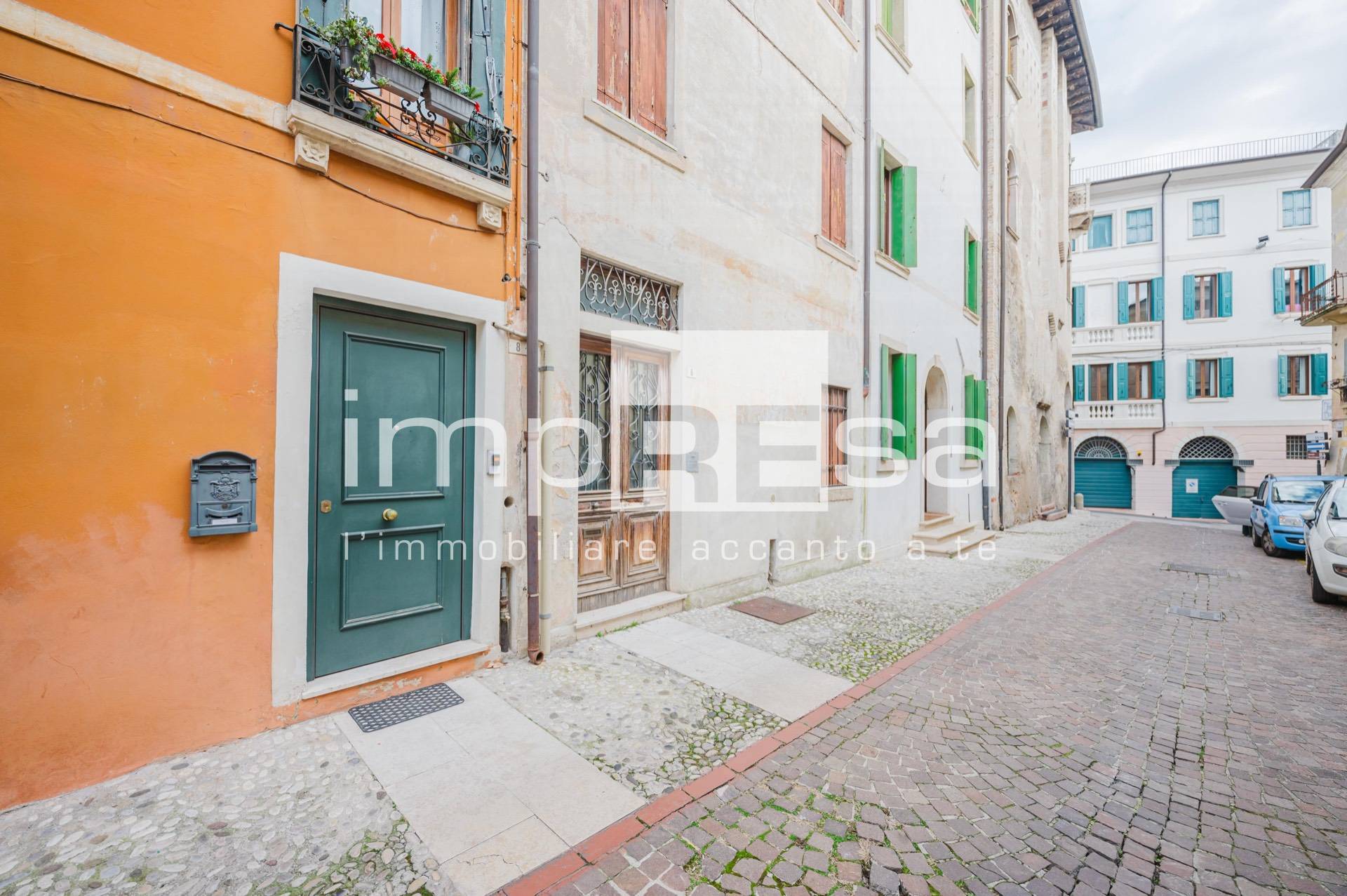 Casa indipendente in vendita a Conegliano, Centro