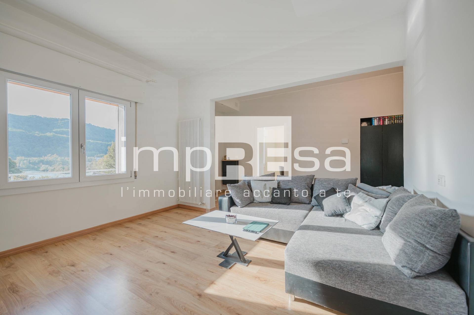 Appartamento in vendita a Revine Lago, Revine