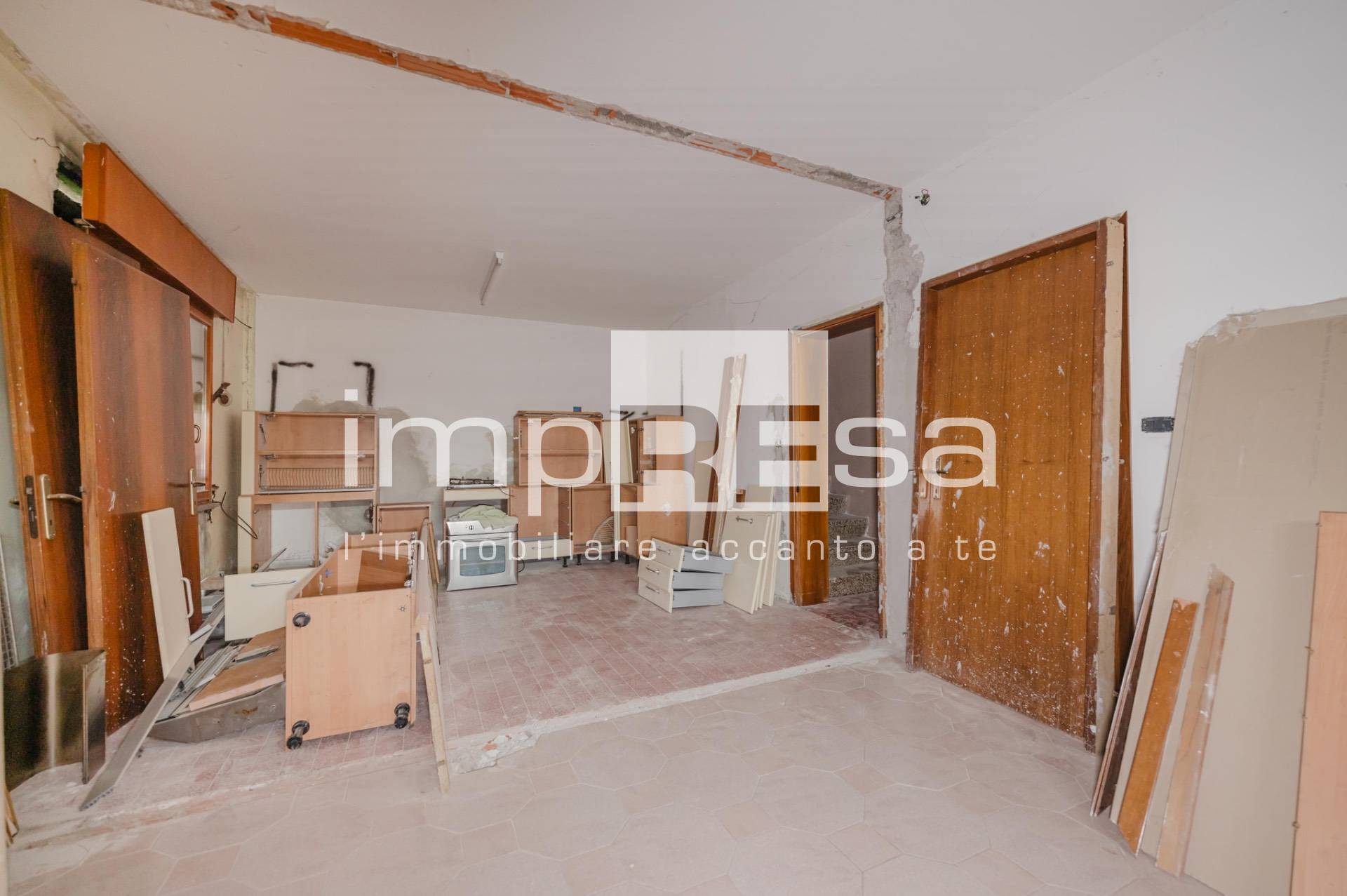 Casa indipendente in vendita a Godega di Sant'Urbano, Pianzano