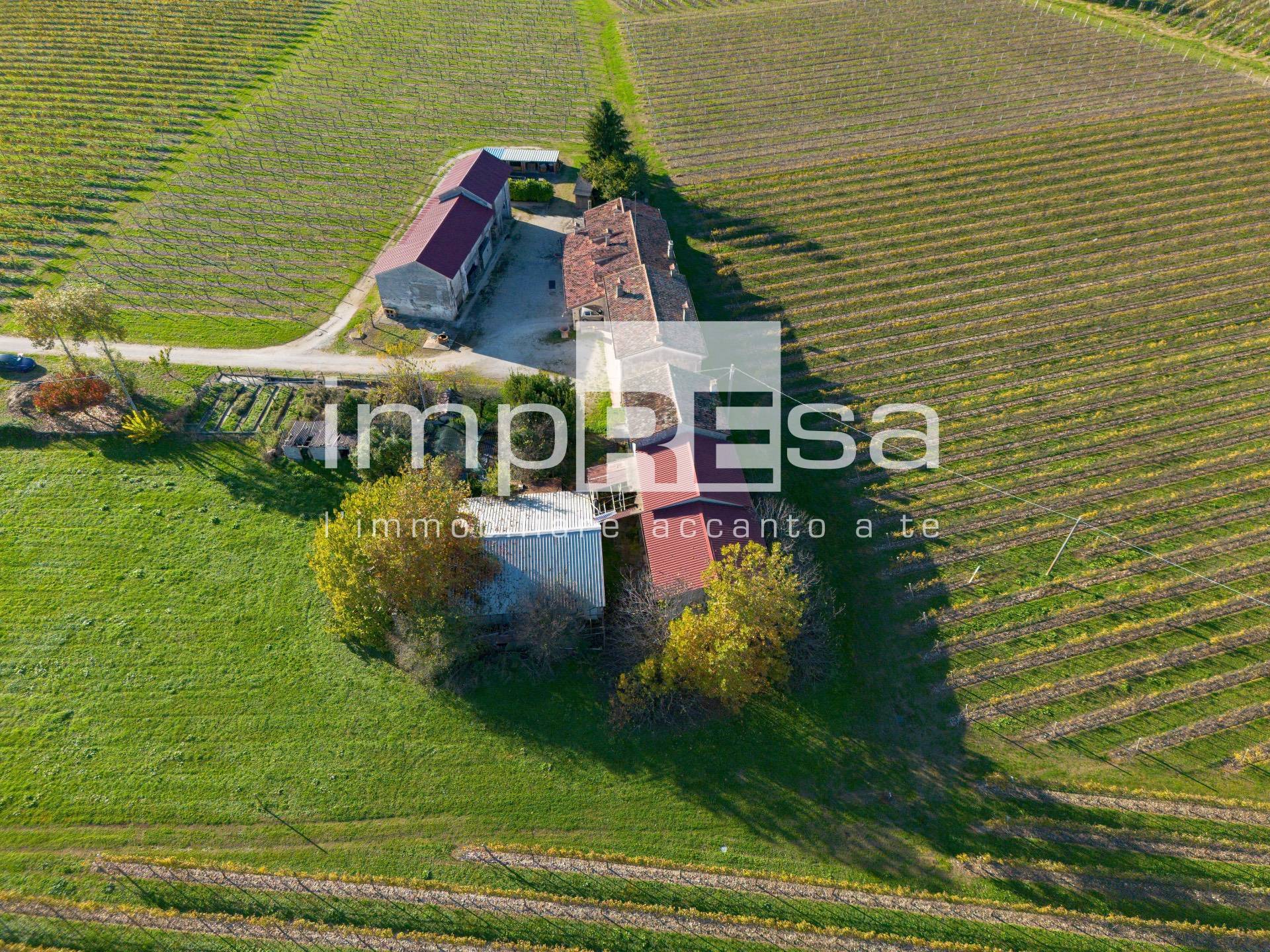 Rustico/Casale in vendita a Fontanelle
