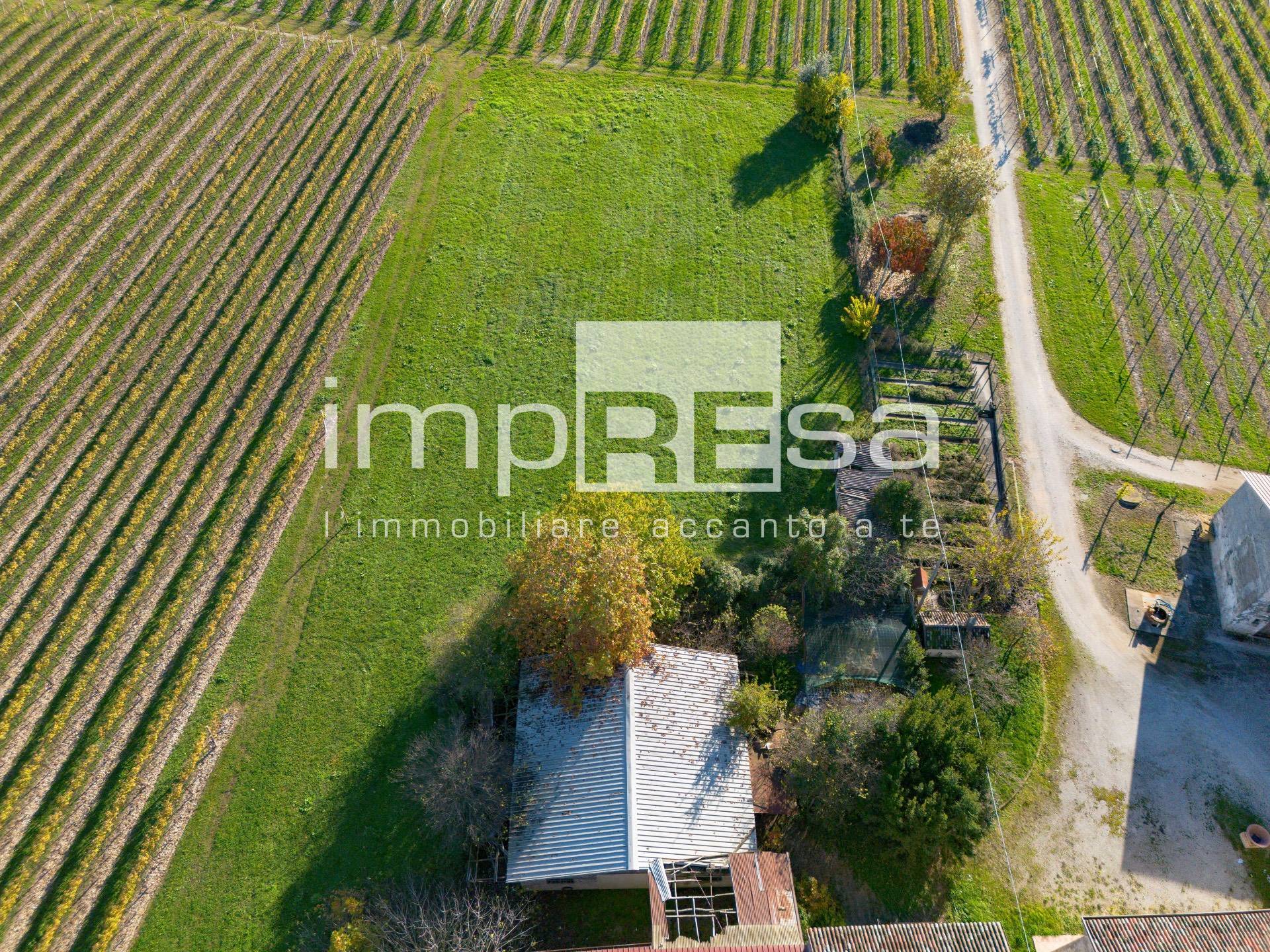 Rustico/Casale in vendita a Fontanelle