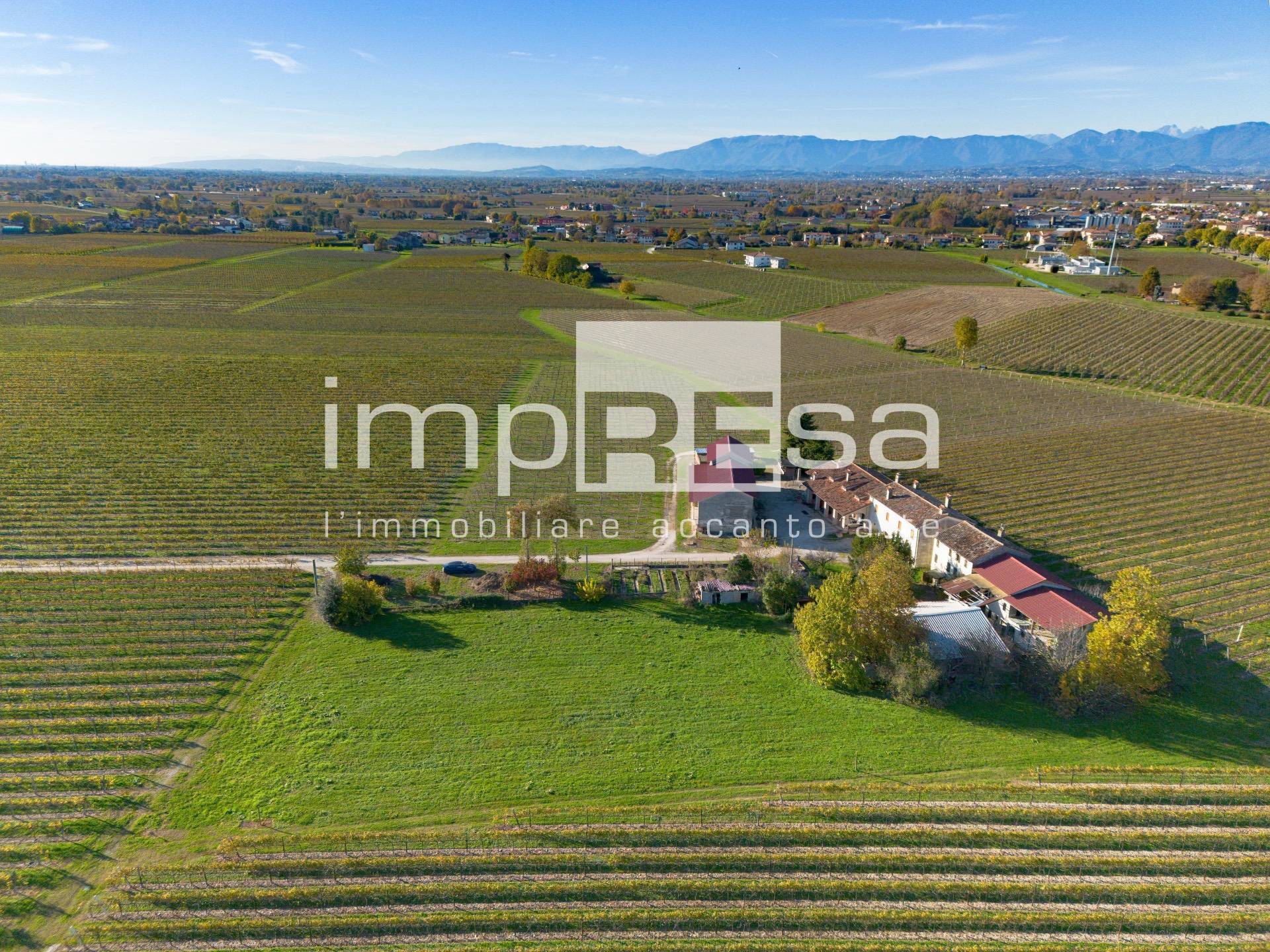 Rustico/Casale in vendita a Fontanelle