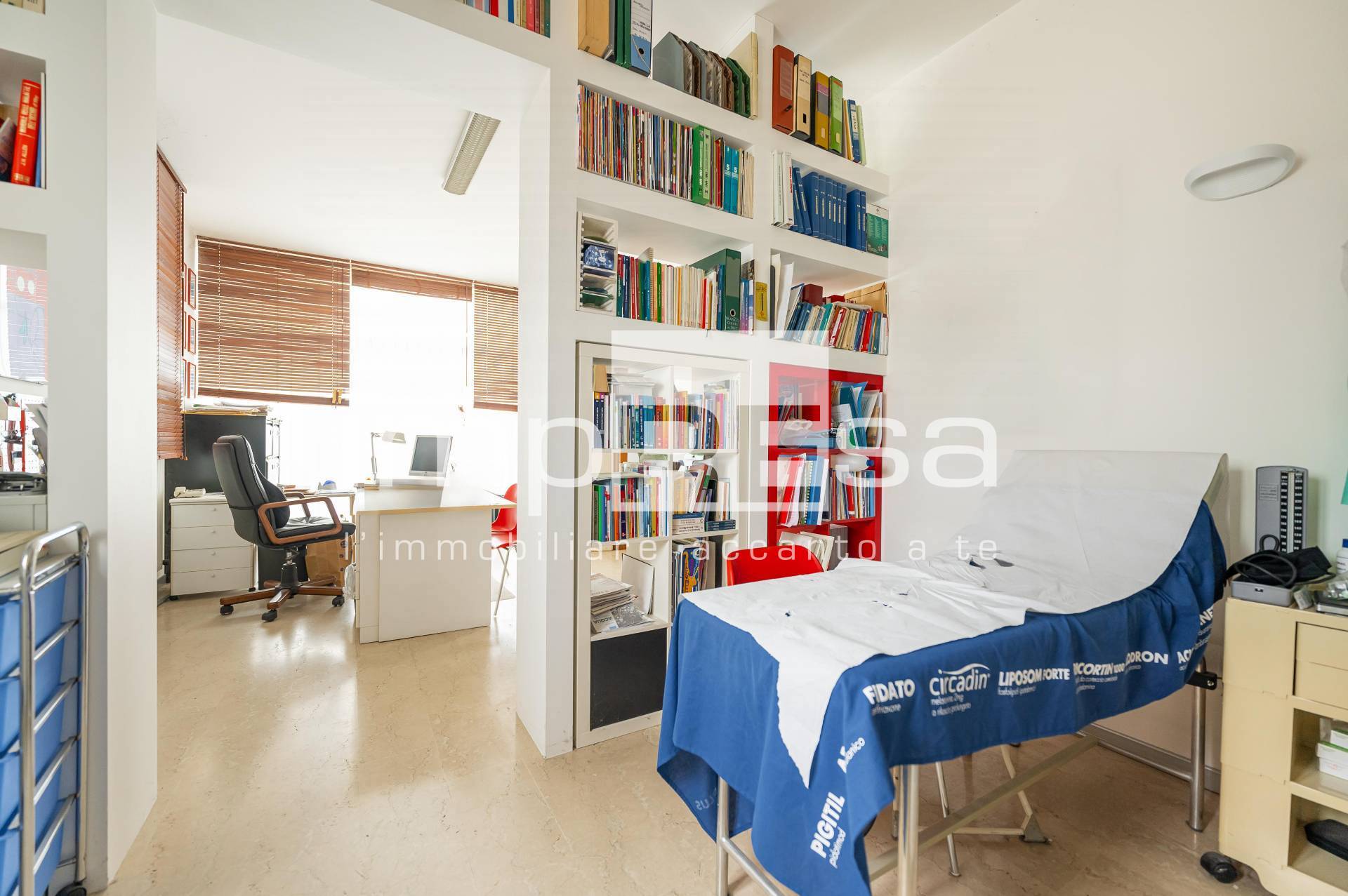 Locale commerciale in affitto a Godega di Sant'Urbano