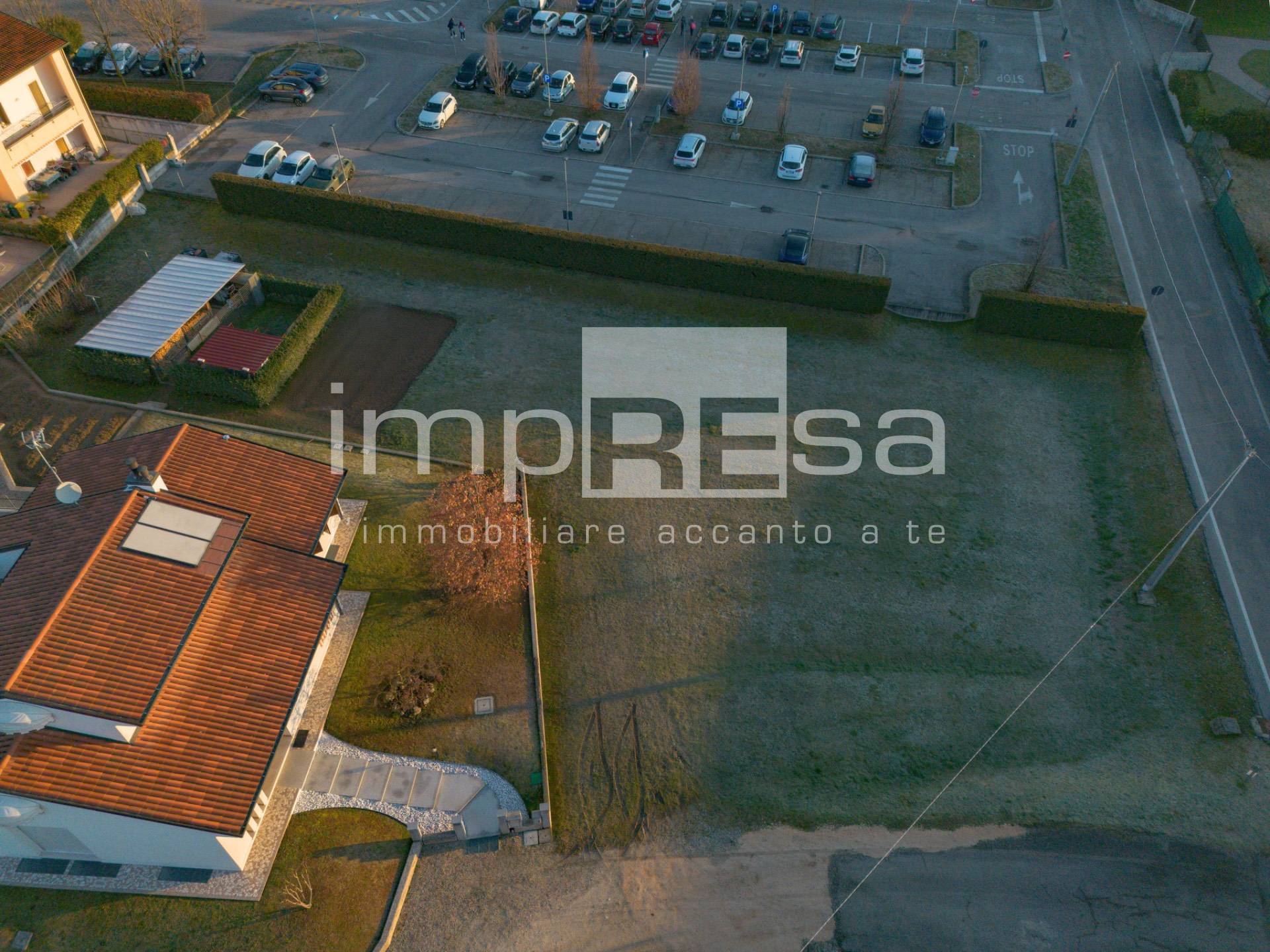 Terreno edificabile in vendita a Pieve di Soligo