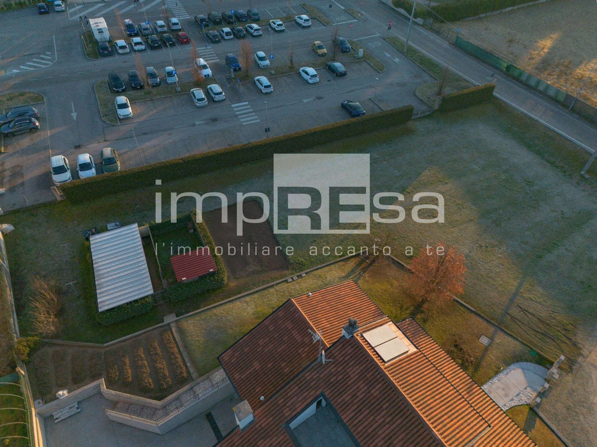 Terreno edificabile in vendita a Pieve di Soligo