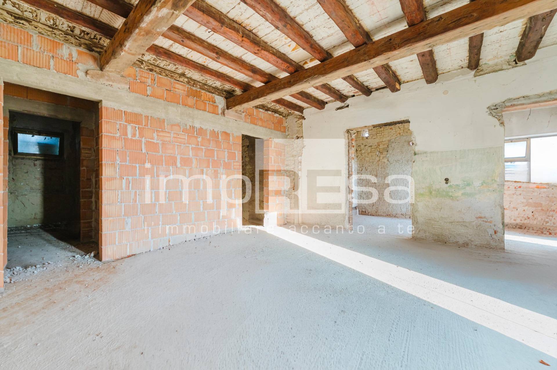 Rustico/Casale in vendita a Conegliano, Costa