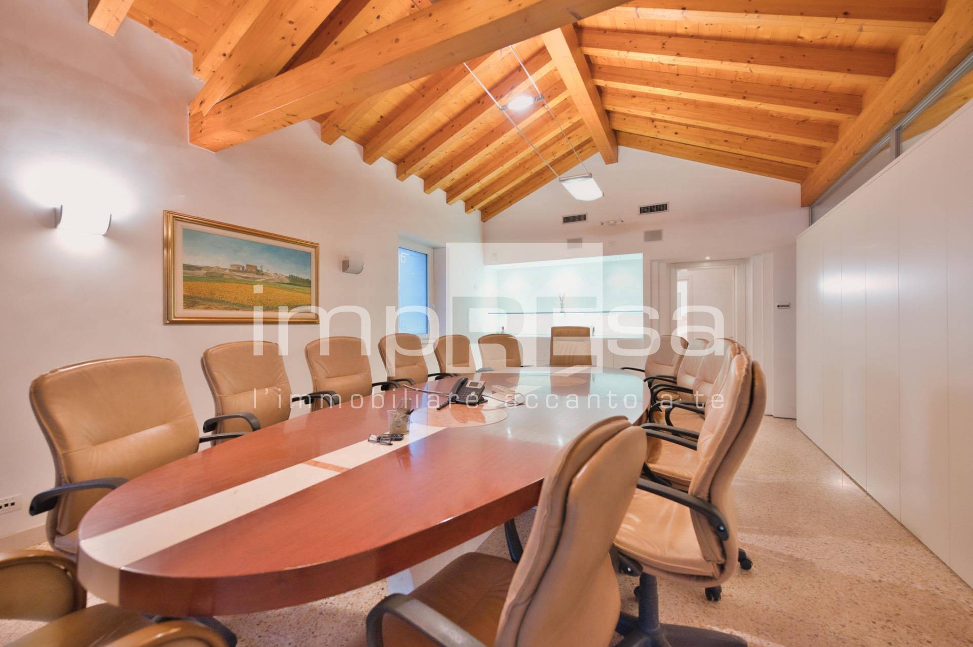 Studio/Ufficio in vendita a Susegana, Colfosco