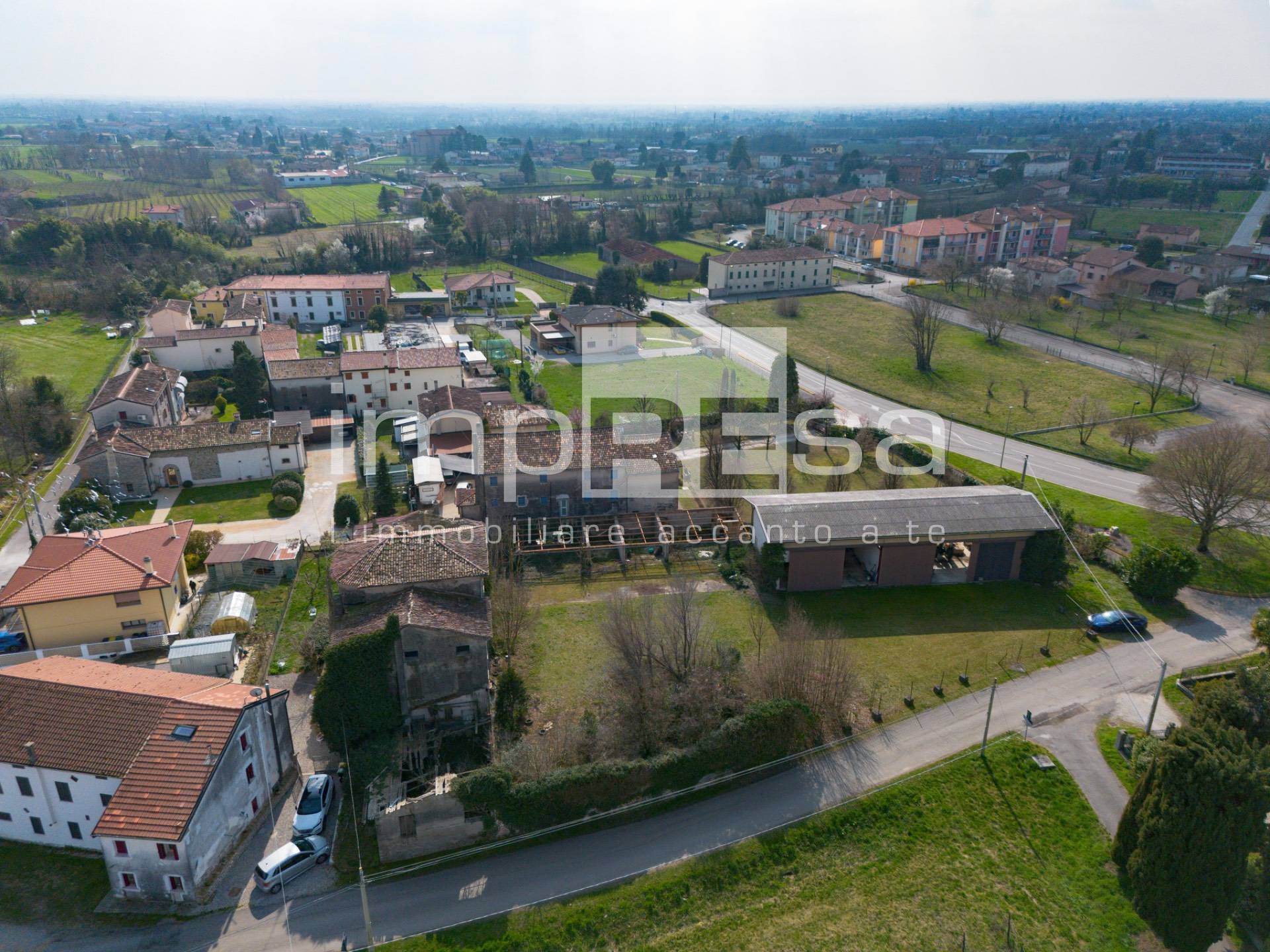 Terreno edificabile residenziale in vendita a Godega di Sant'Urbano, Pianzano