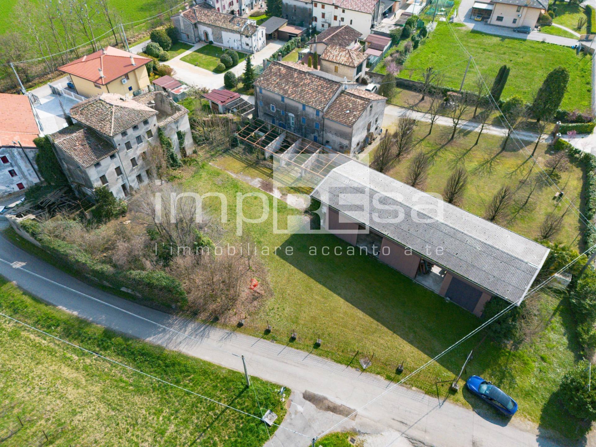 Terreno edificabile residenziale in vendita a Godega di Sant'Urbano, Pianzano