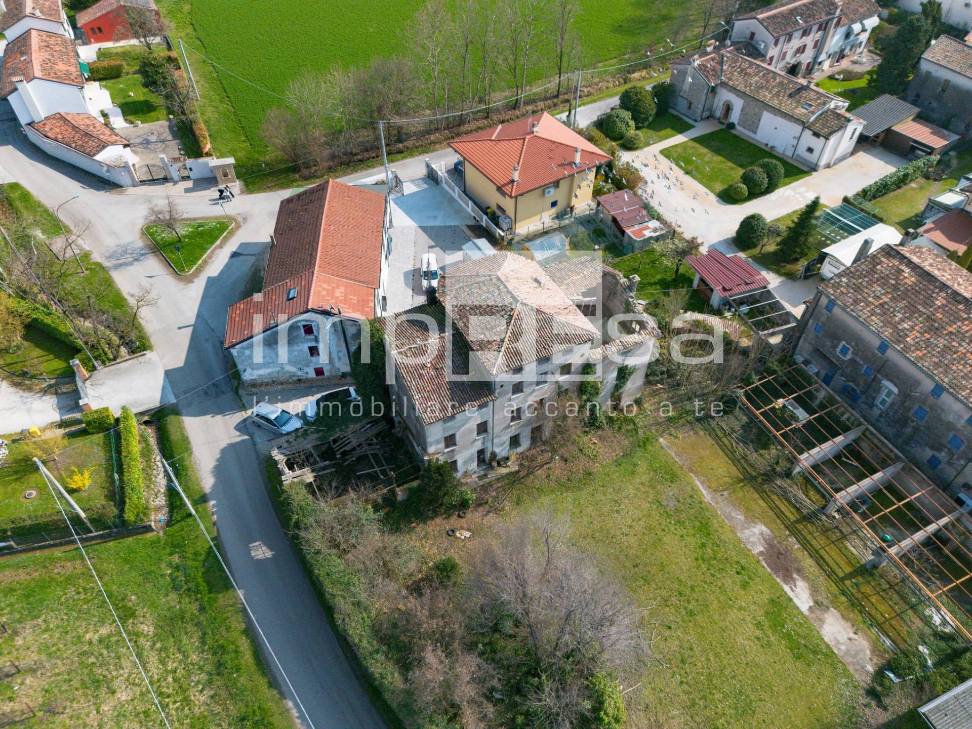Terreno edificabile residenziale in vendita a Godega di Sant'Urbano, Pianzano