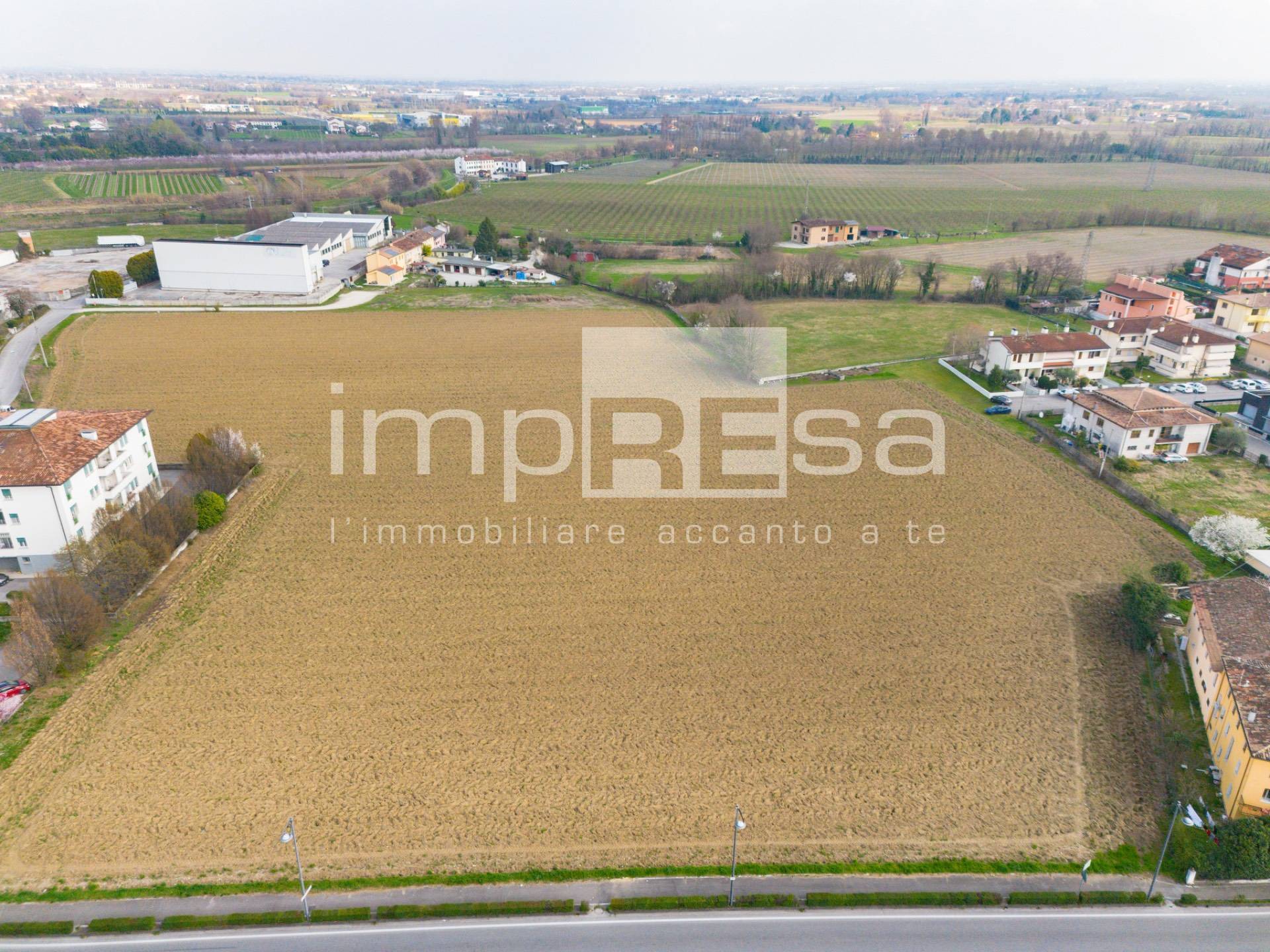 Terreno edificabile residenziale in vendita a Santa Lucia di Piave, Sarano