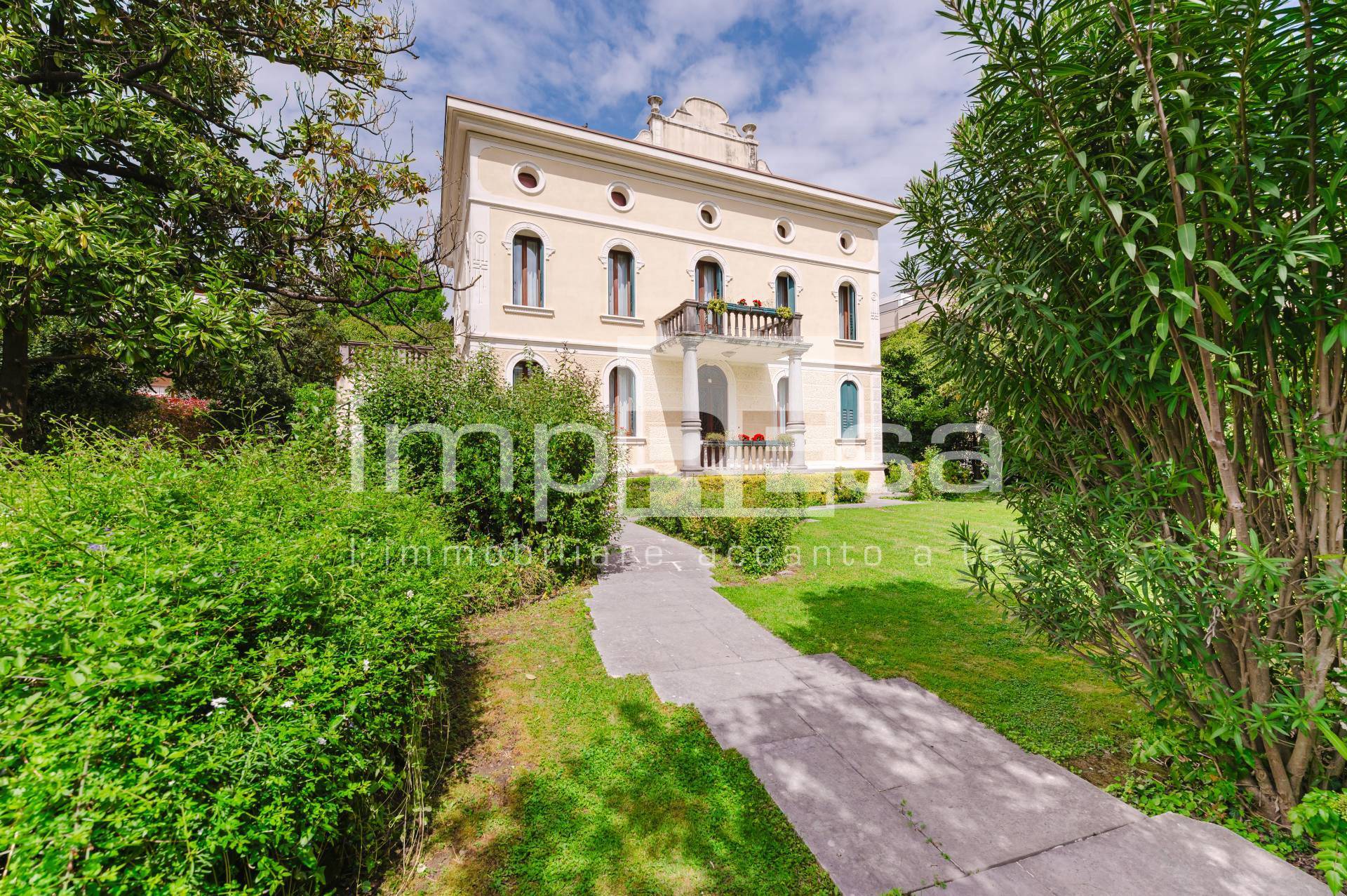 Villa in vendita a Conegliano
