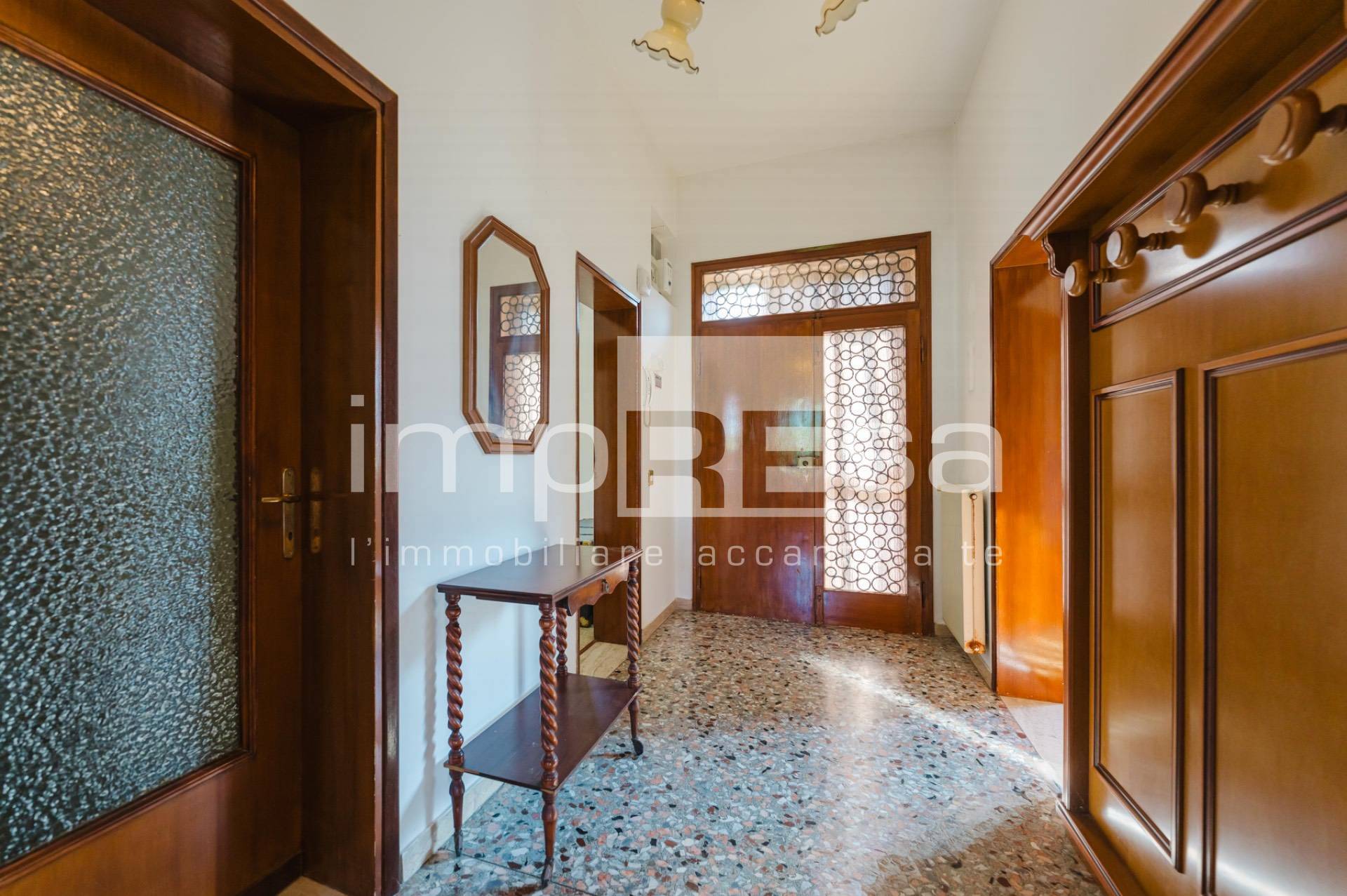 Casa indipendente in vendita a Conegliano, Collalbrigo