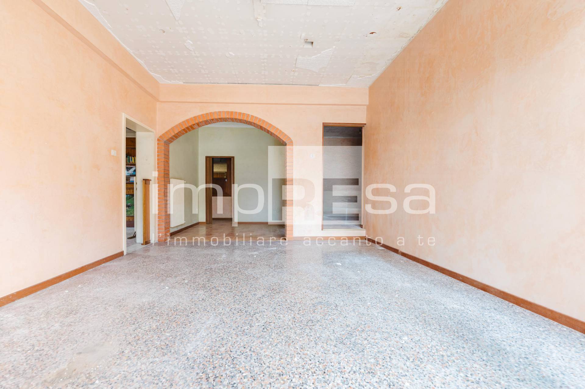 Locale commerciale in vendita a Orsago